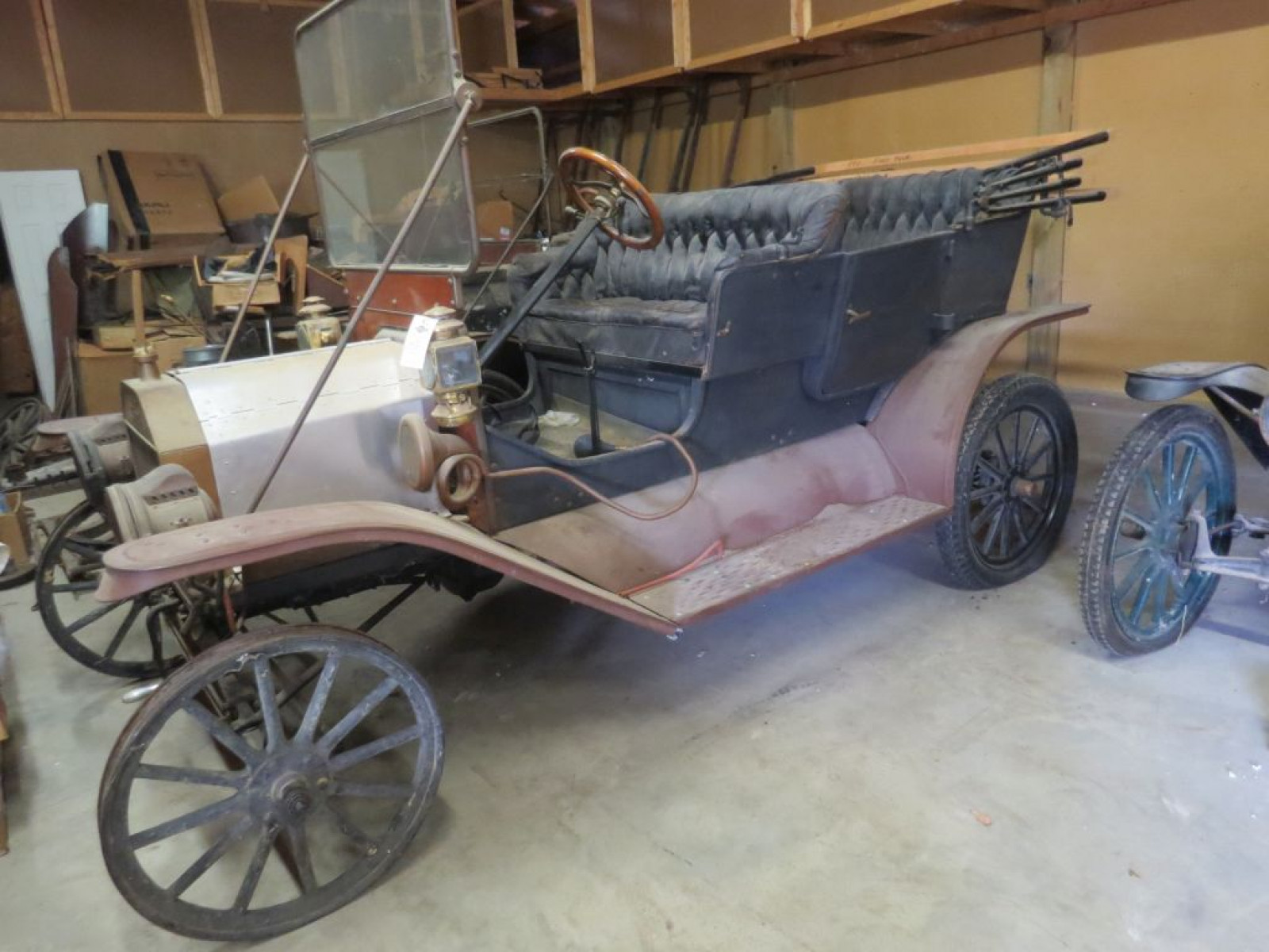 1911 Ford Model T Touring - Image 1