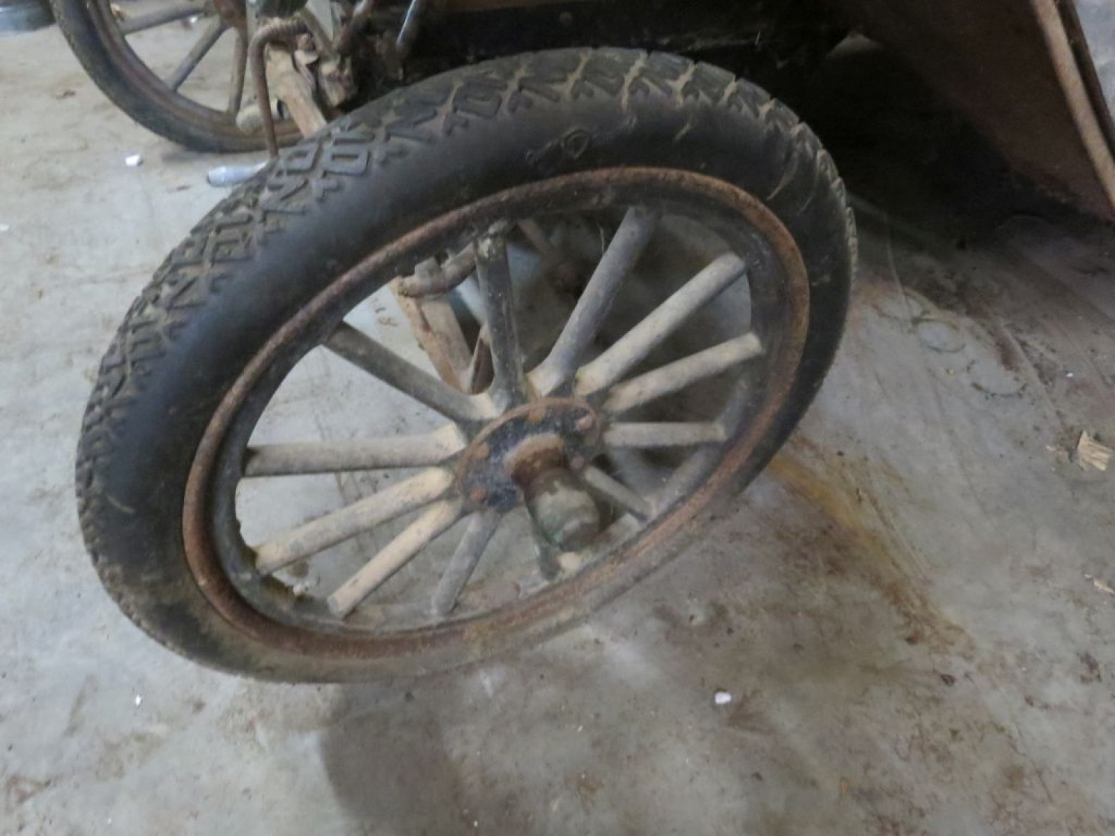 1912 Ford Model T Touring - Image 17