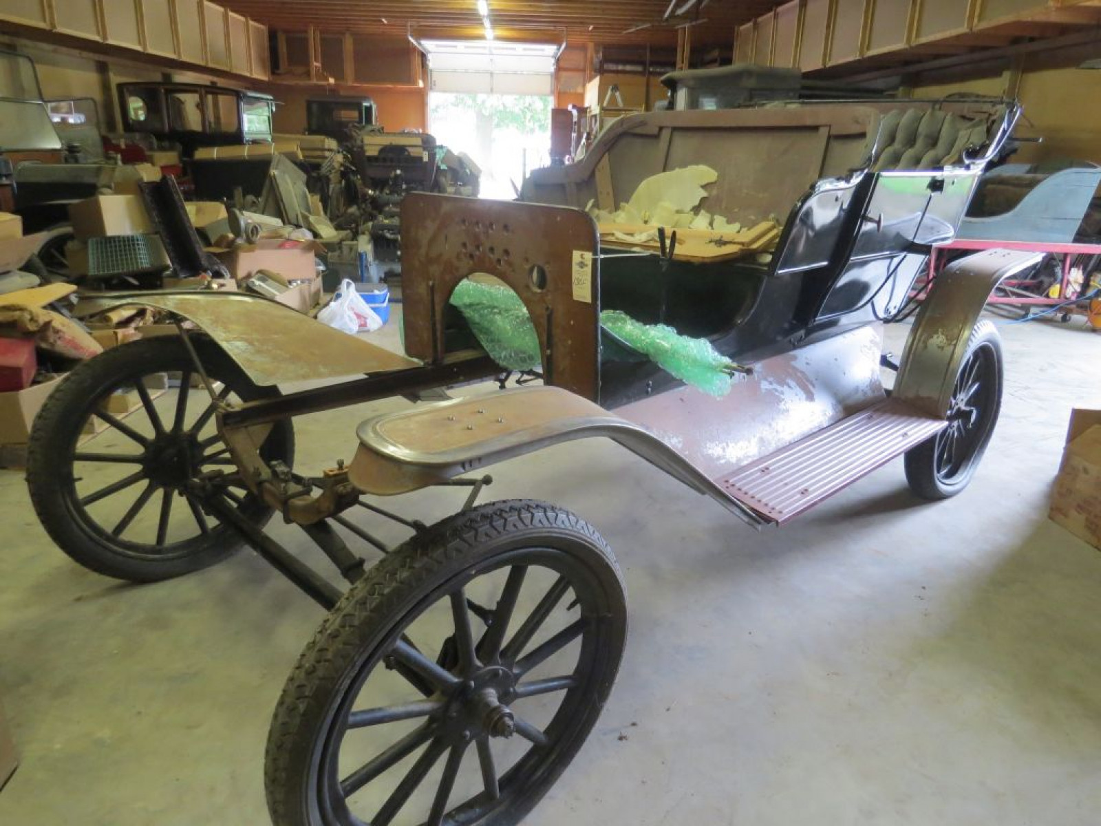 1909 Ford Model T Body - Image 1