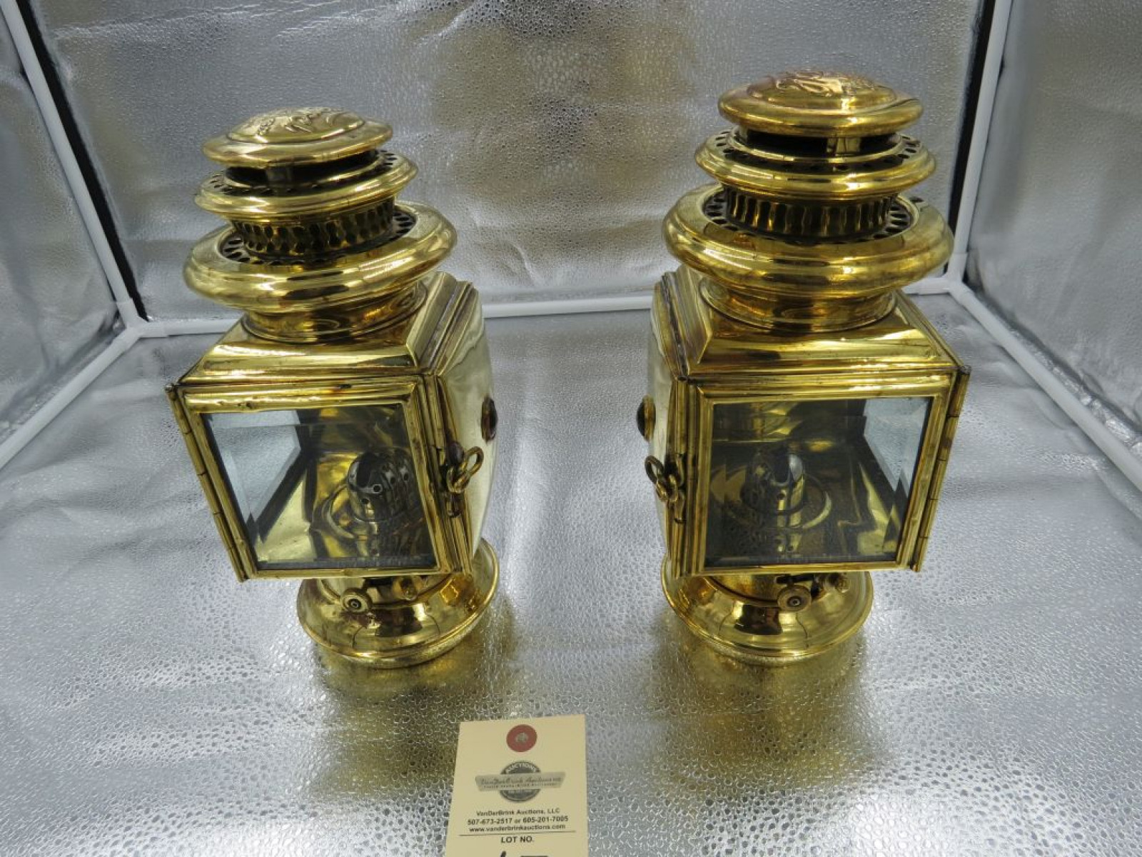 Pair of Ford JNO Brown #100 Sidelight - Image 4