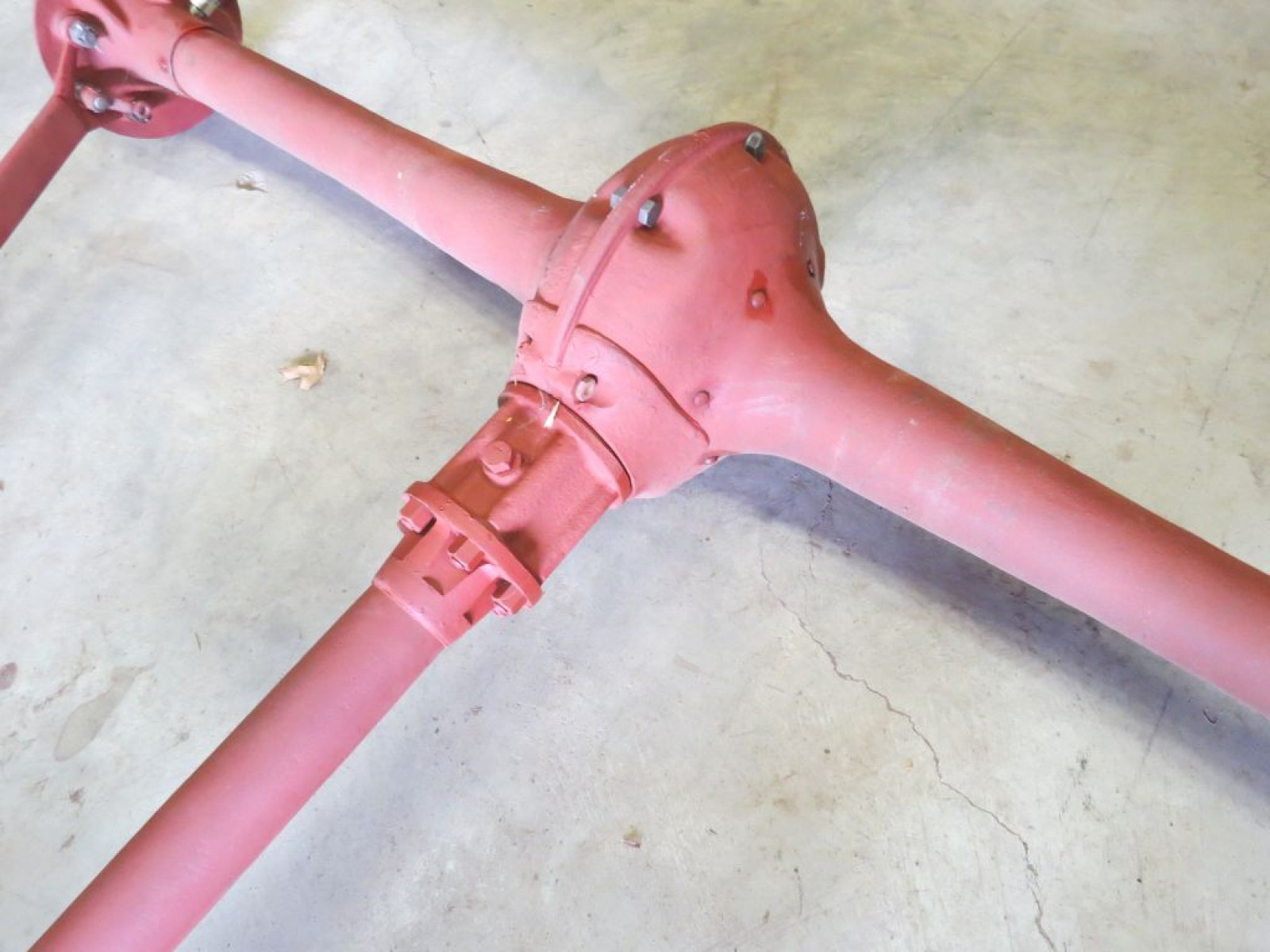 Early standard Rear Axle - Image 5