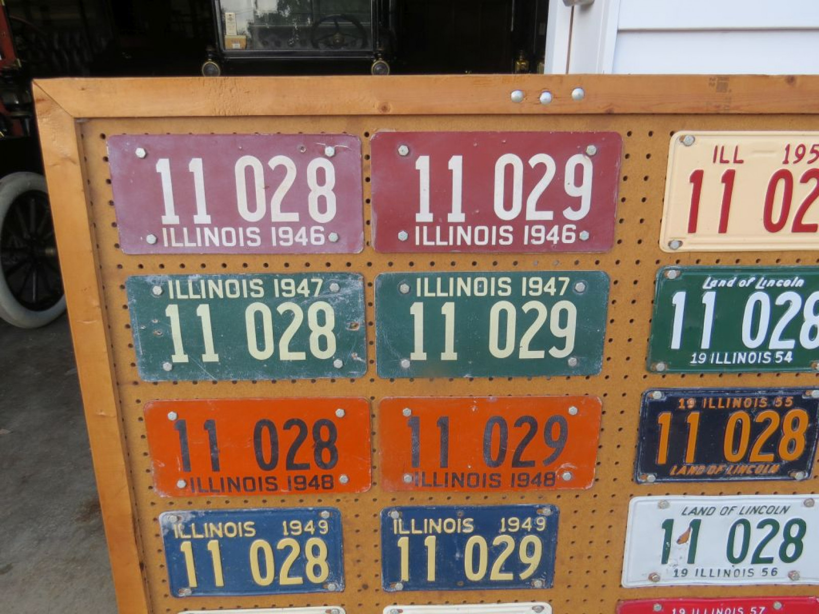 Board of Illinois License Plates from 1946-1972 - Image 2