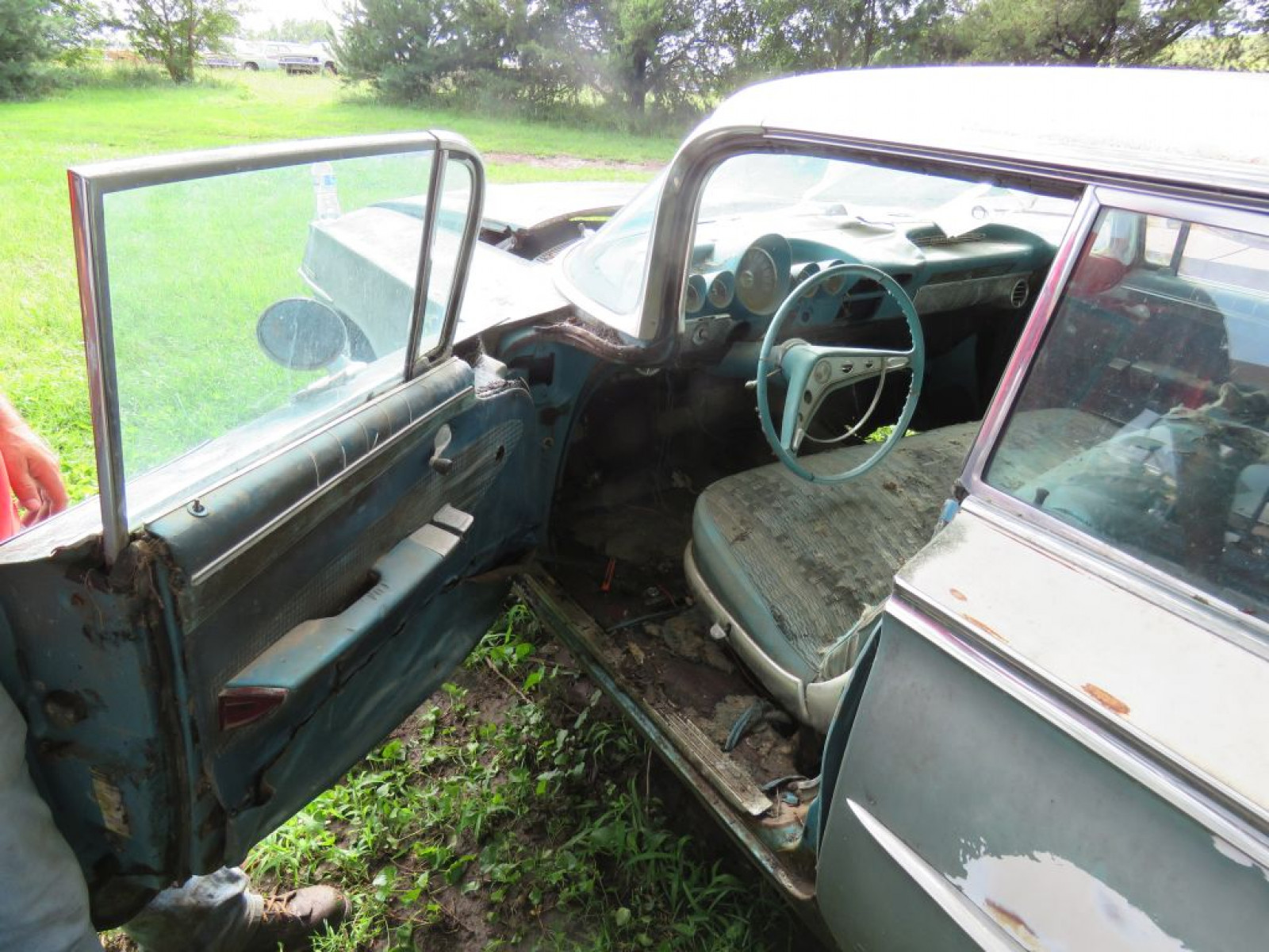 1960 Chevrolet Impala 4dr HT Flat Top - Image 7