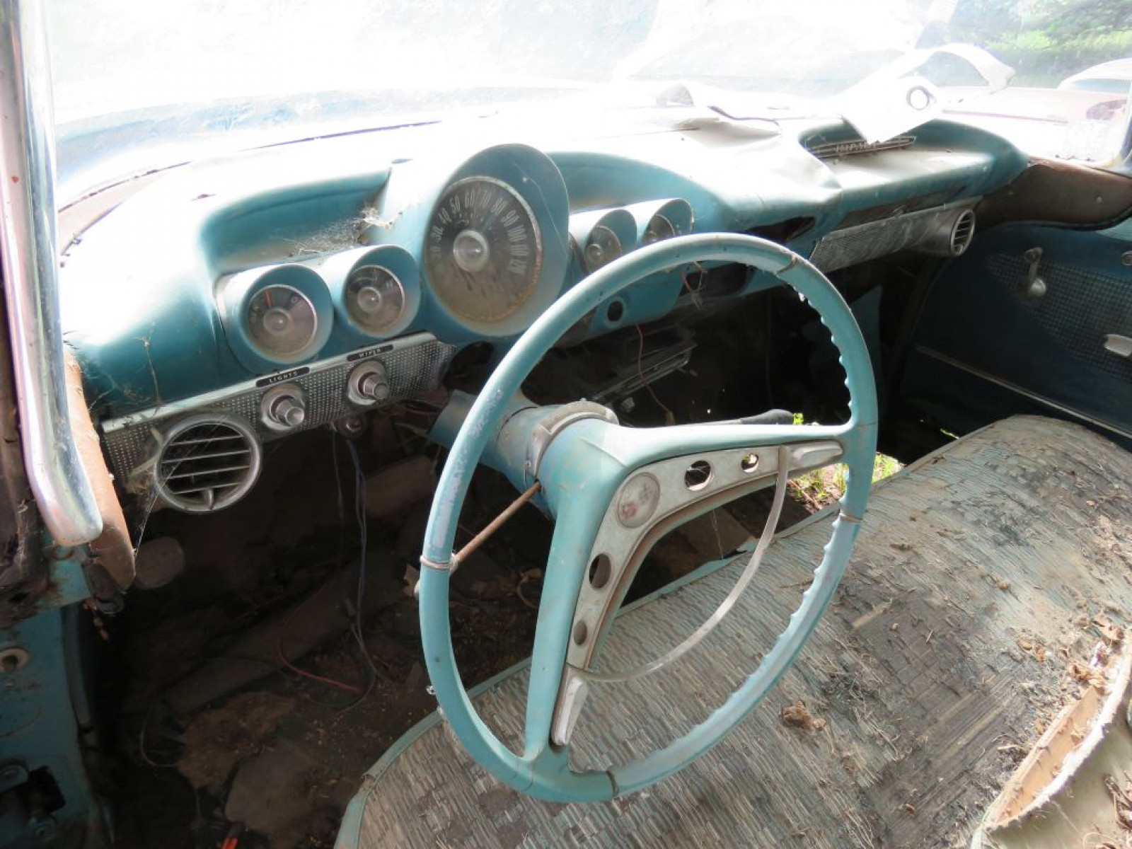 1960 Chevrolet Impala 4dr HT Flat Top - Image 8