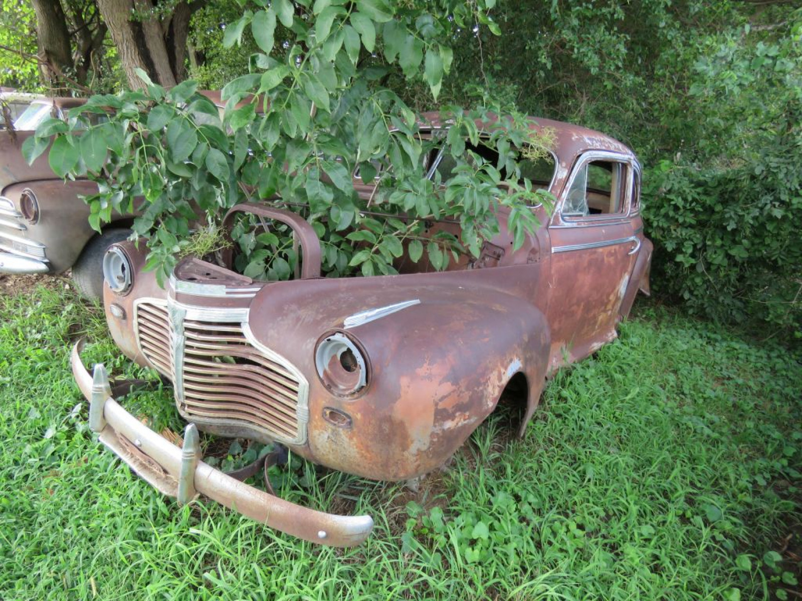 1941 Chevrolet 2dr Sedan - Image 1