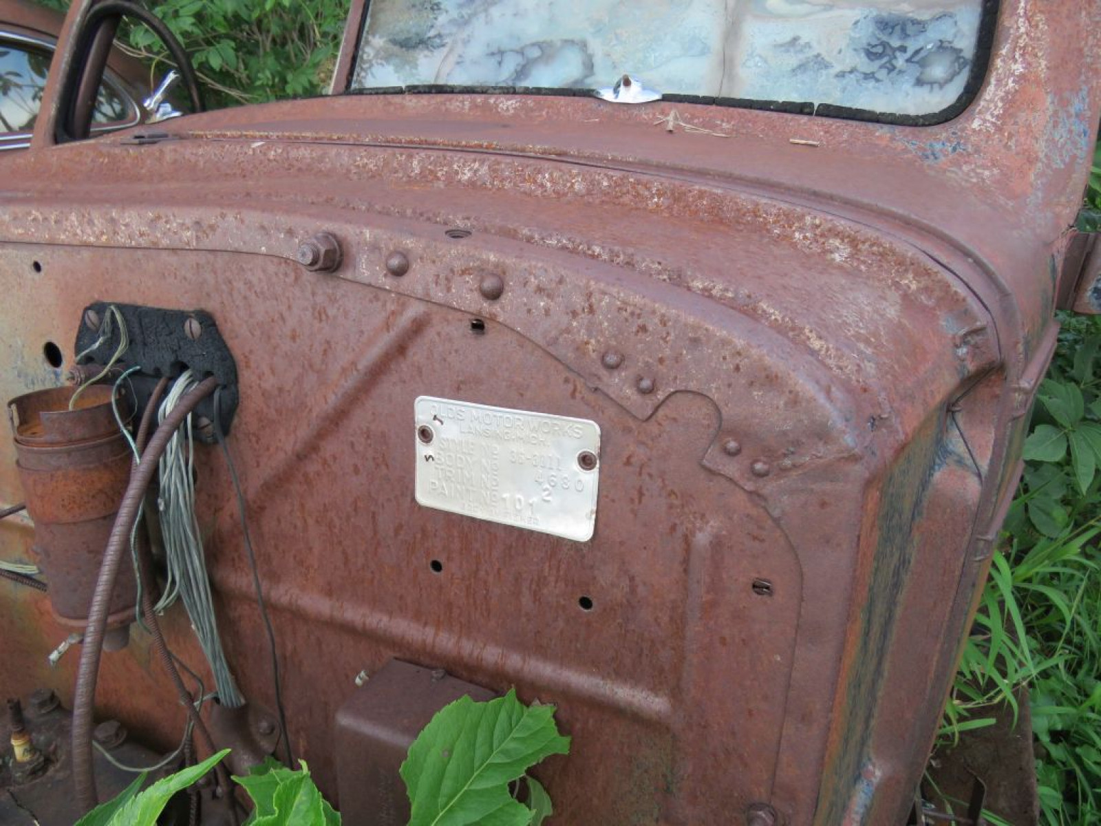 1936 Oldsmobile 4dr Sedan - Image 3