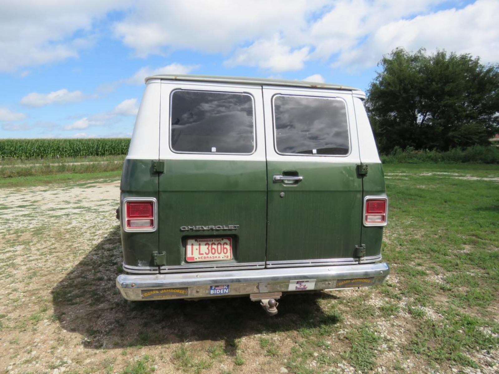 1972 Chevrolet Beauville Sportvan 10 - Image 21