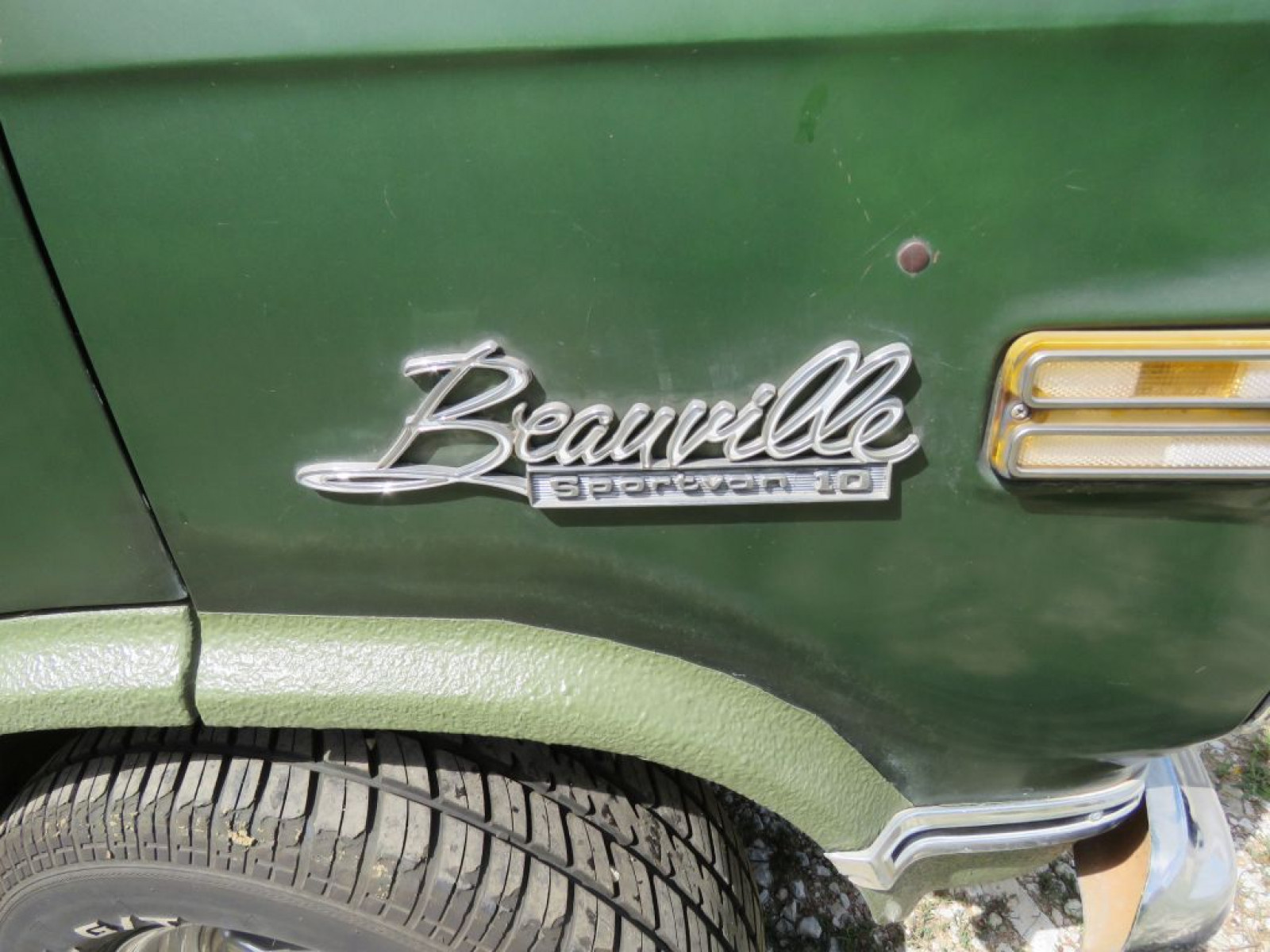 1972 Chevrolet Beauville Sportvan 10 - Image 5