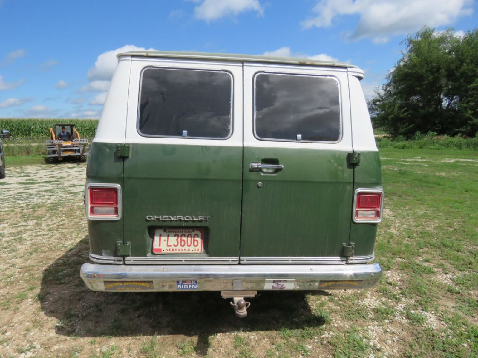 1972 Chevrolet Beauville Sportvan 10 - Image 9