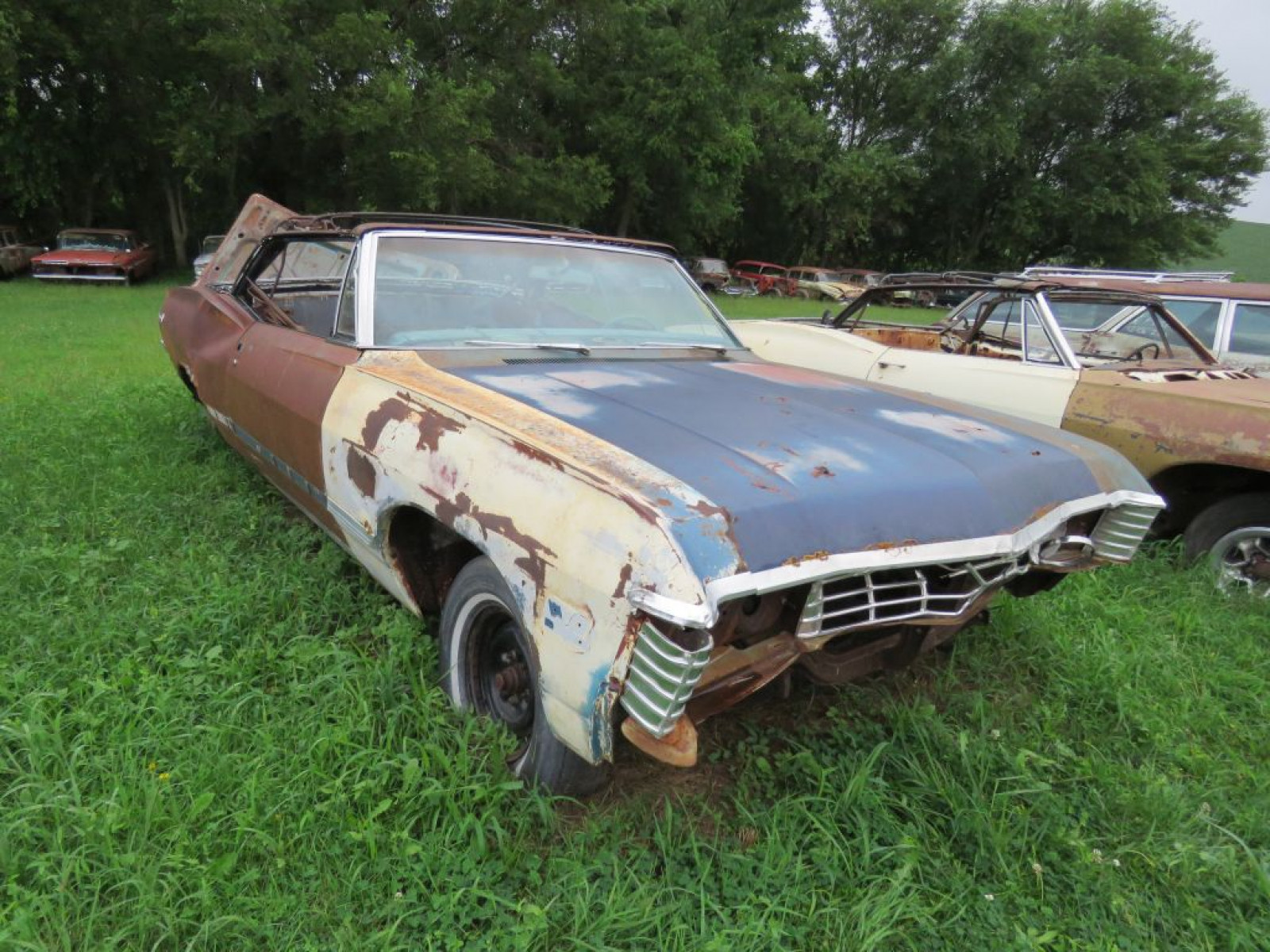 1967 Chevrolet Impala Convertible - Image 2