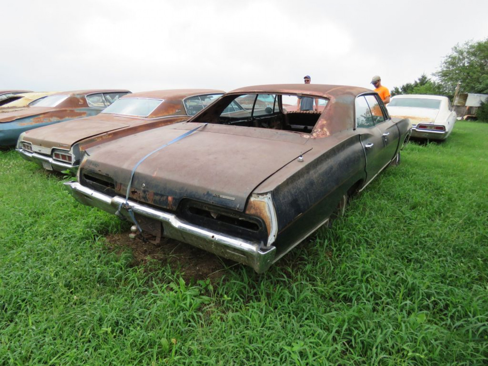 1967 Chevrolet Caprice 4dr HT - Image 3