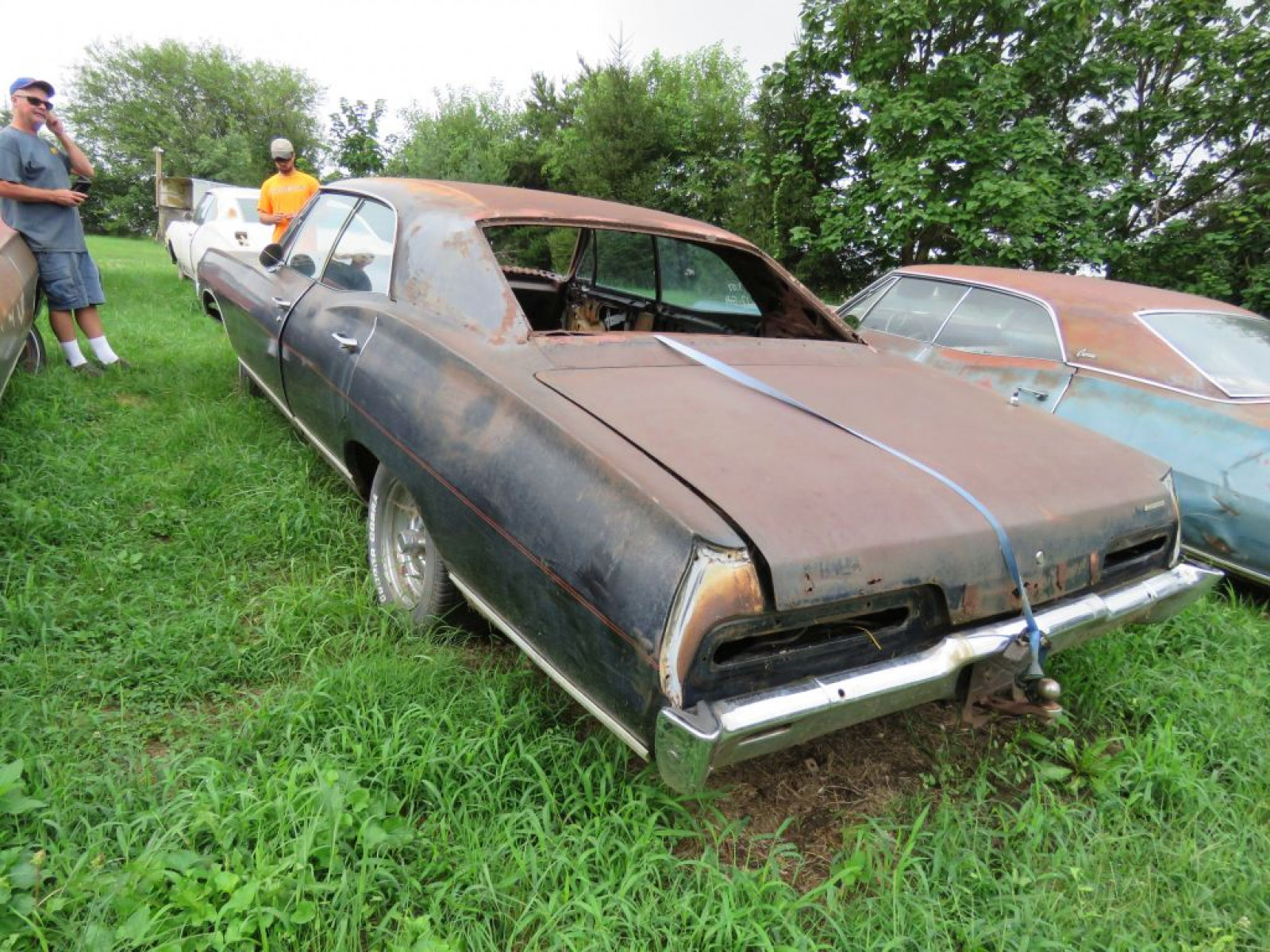 1967 Chevrolet Caprice 4dr HT - Image 4