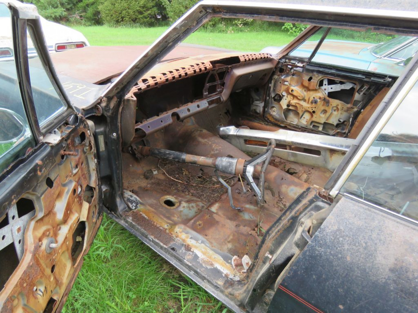 1967 Chevrolet Caprice 4dr HT - Image 6