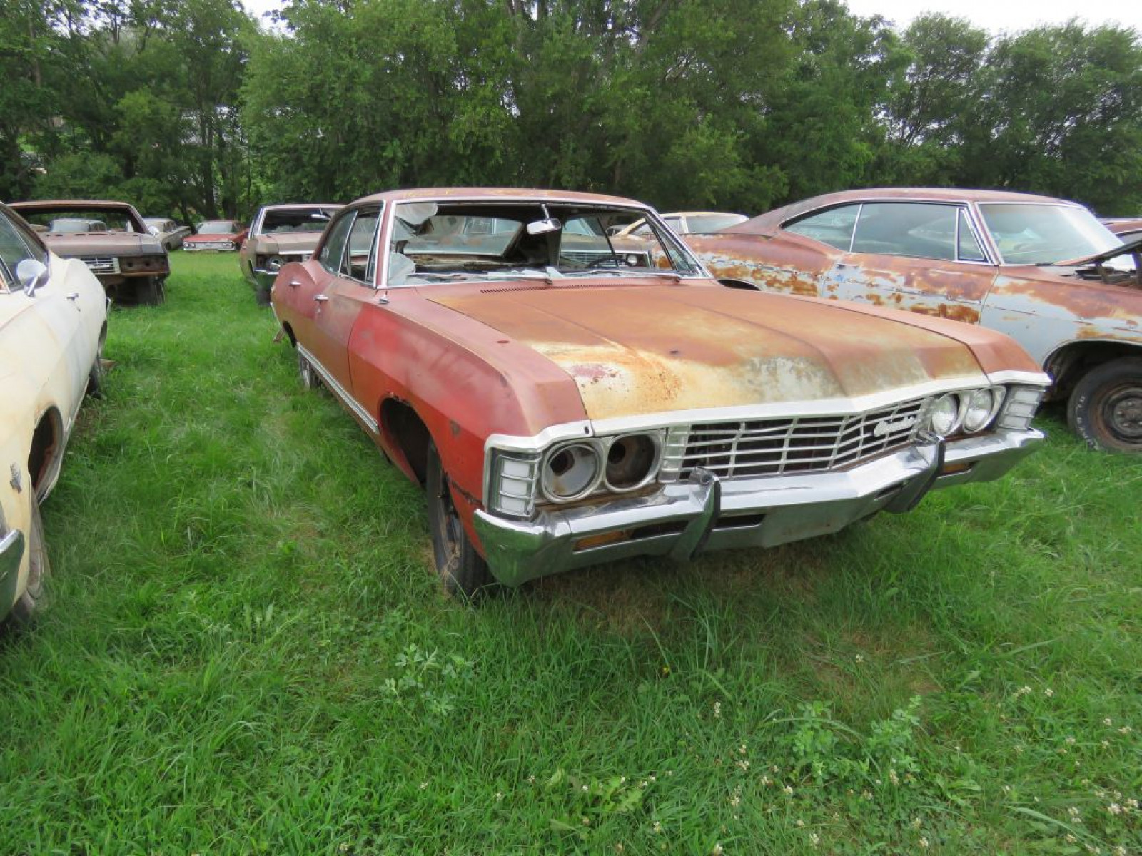 1967 Chevrolet Impala 4dr HT - Image 2