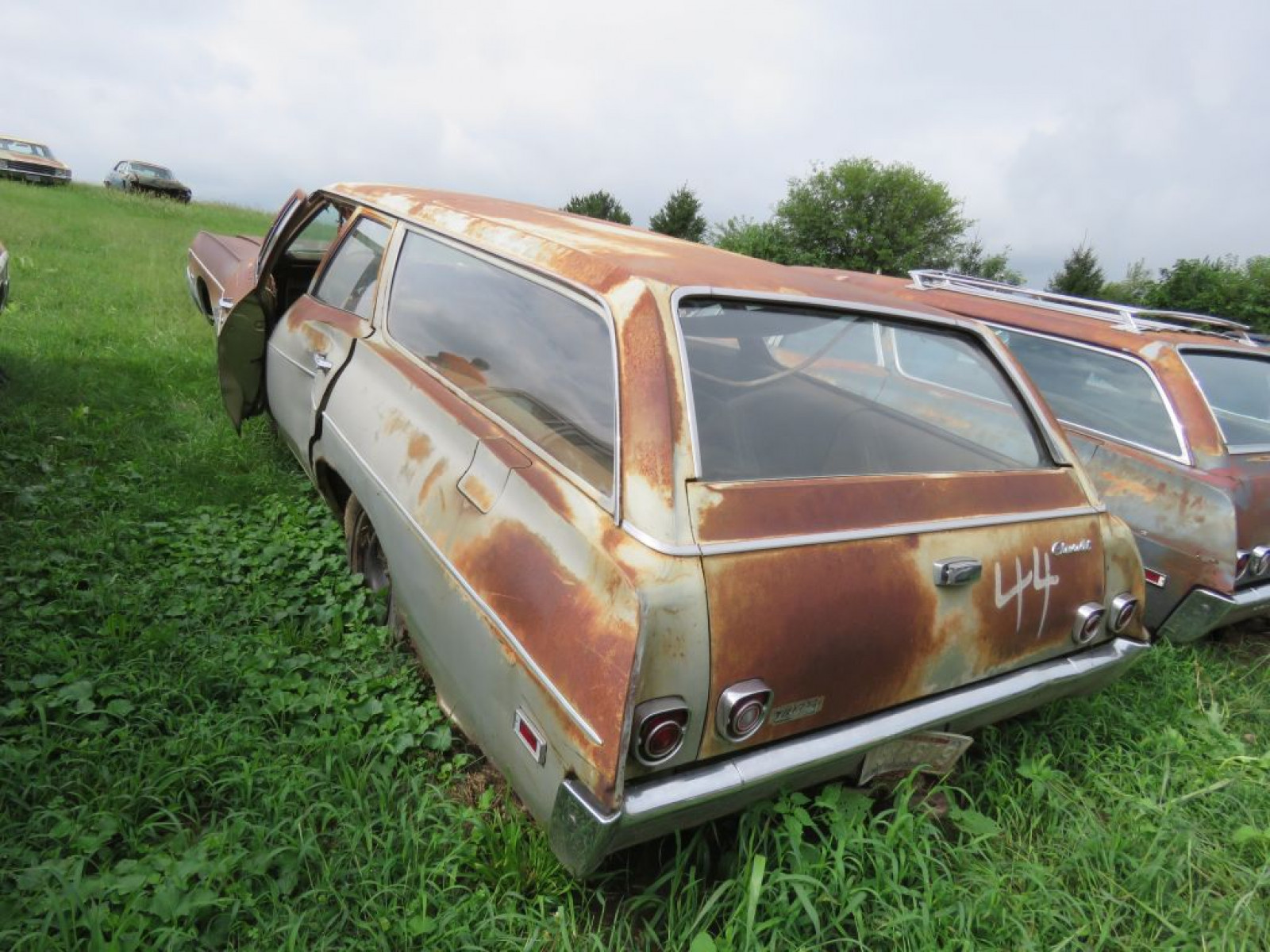 1968 Chevrolet Bel Air 4dr Wagon - Image 4