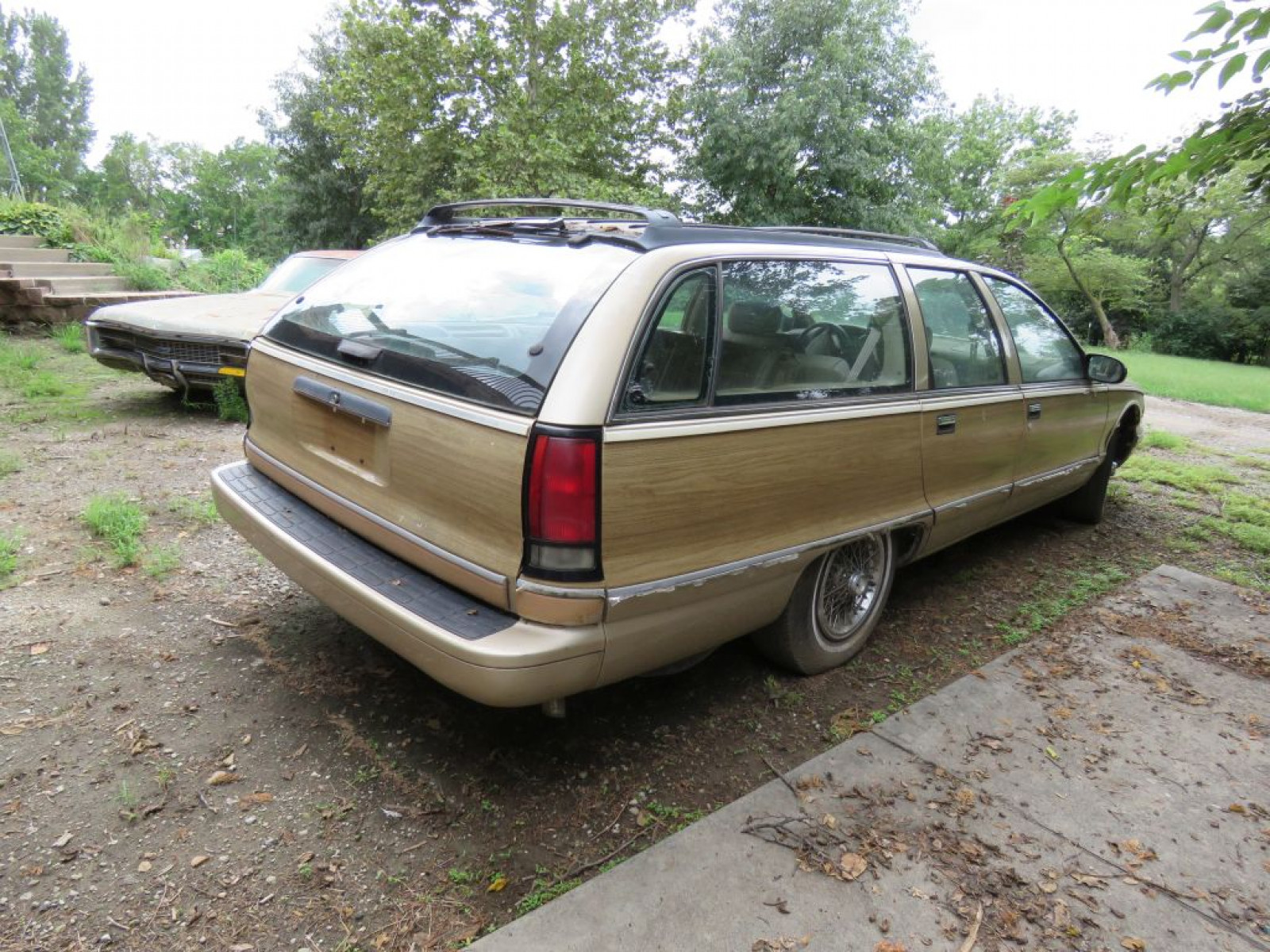 1995 Chevrolet Caprice Classic 4dr Wagon - Image 4
