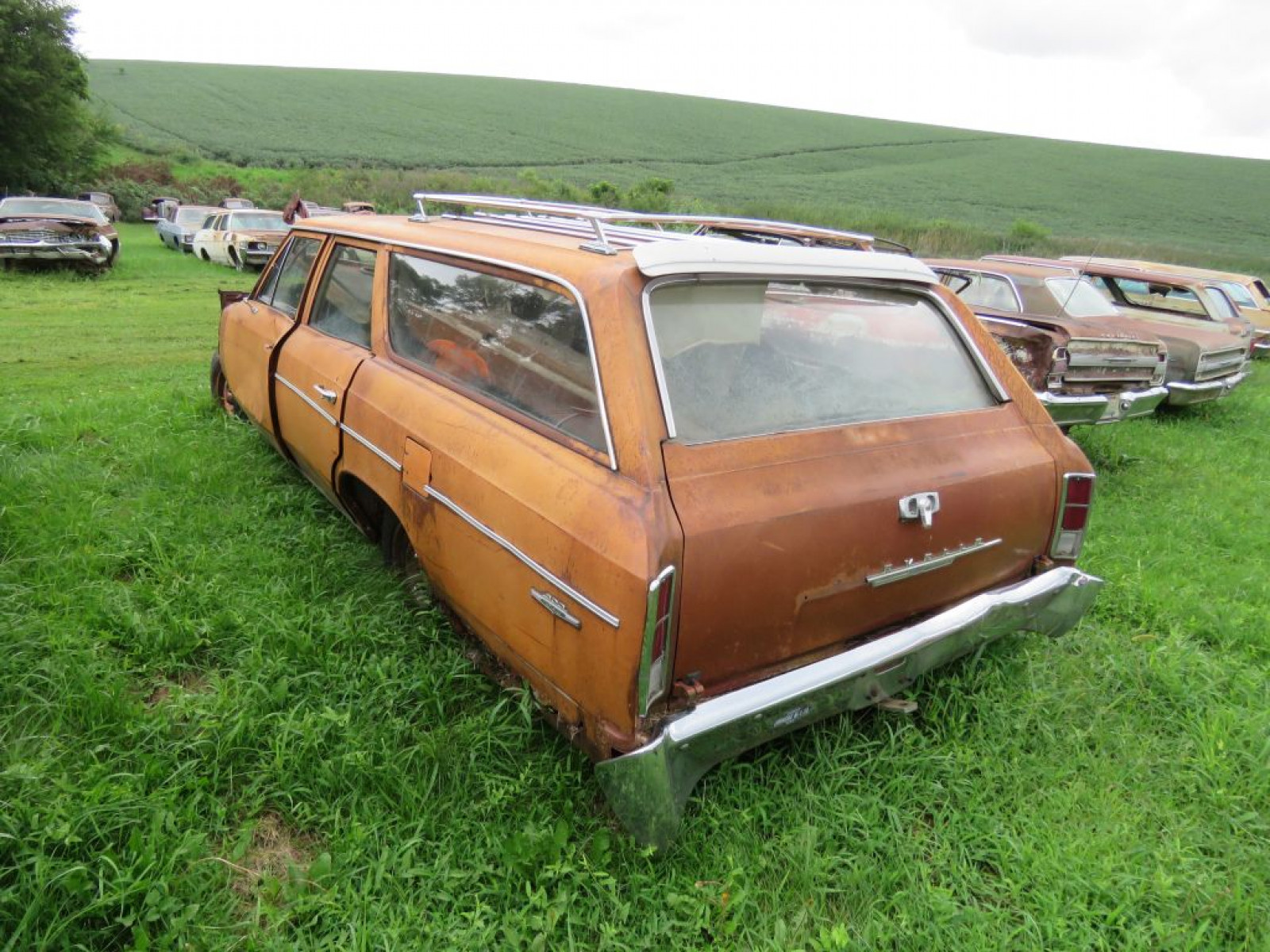 1966 Chevrolet Chevelle 4dr Wagon - Image 5