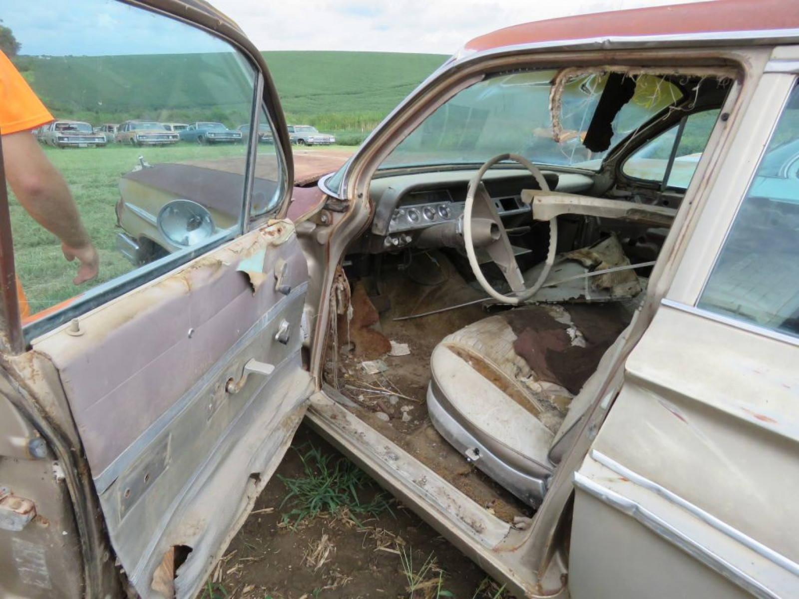 1961 Chevrolet Impala 4dr Sedan - Image 7