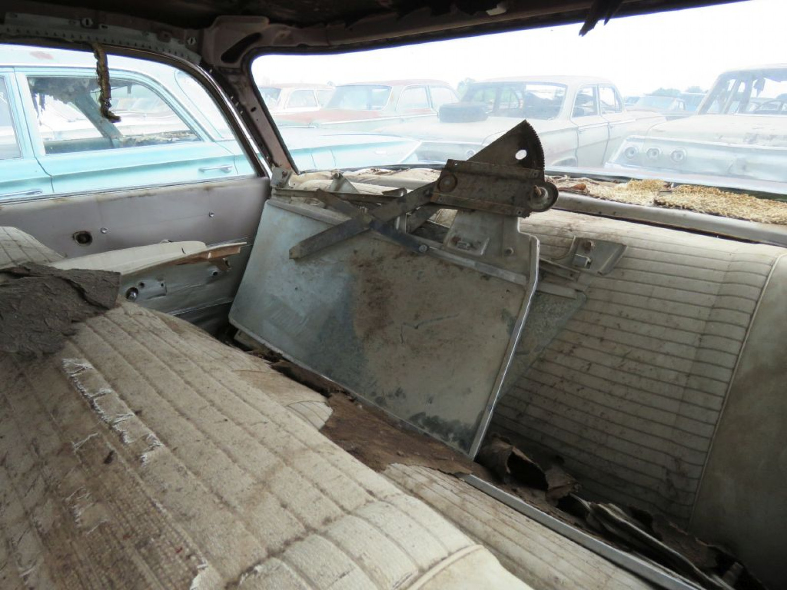 1961 Chevrolet Impala 4dr Sedan - Image 8