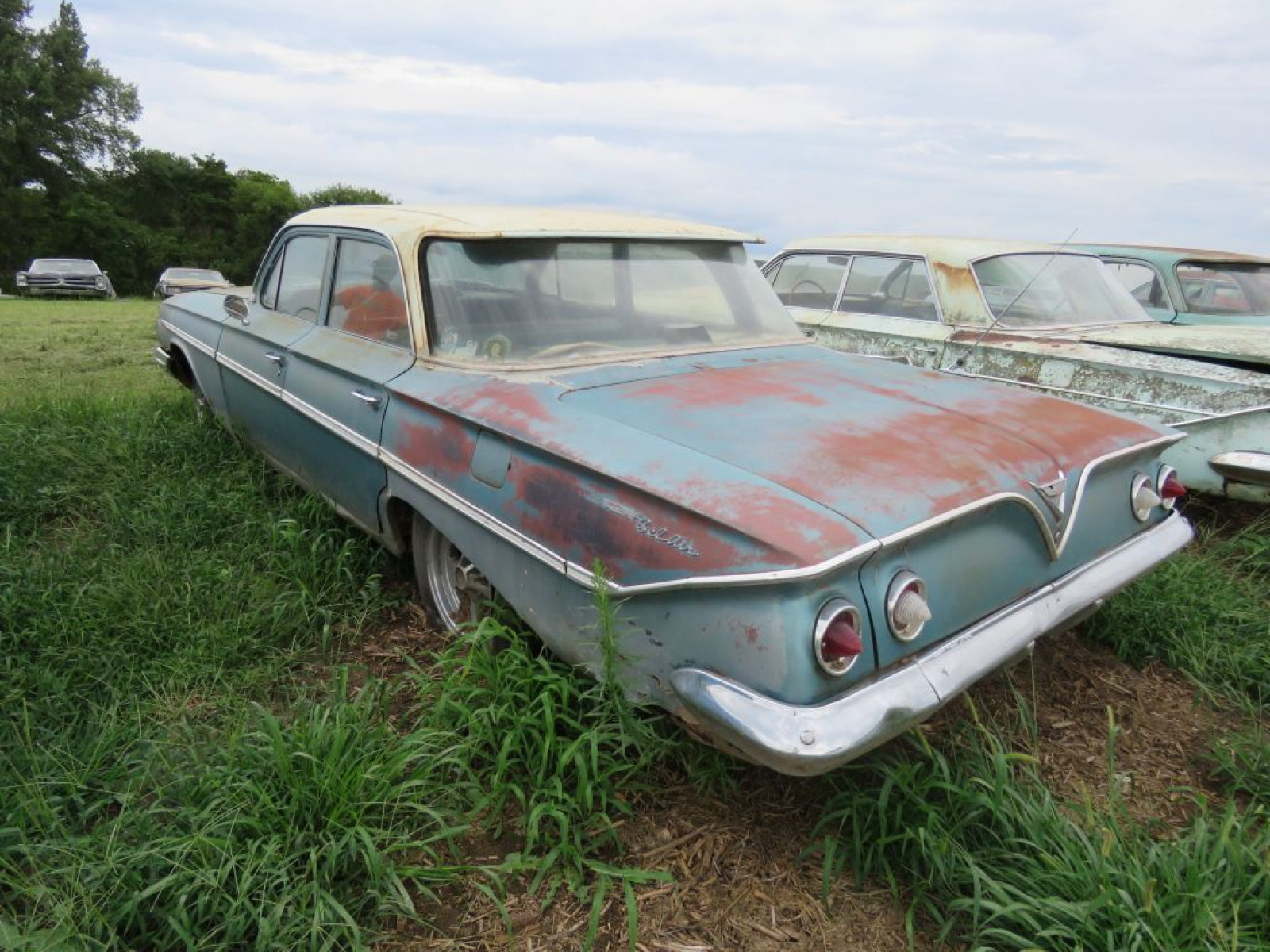 1961 Chevrolet Bel Air 4dr Sedan - Image 5
