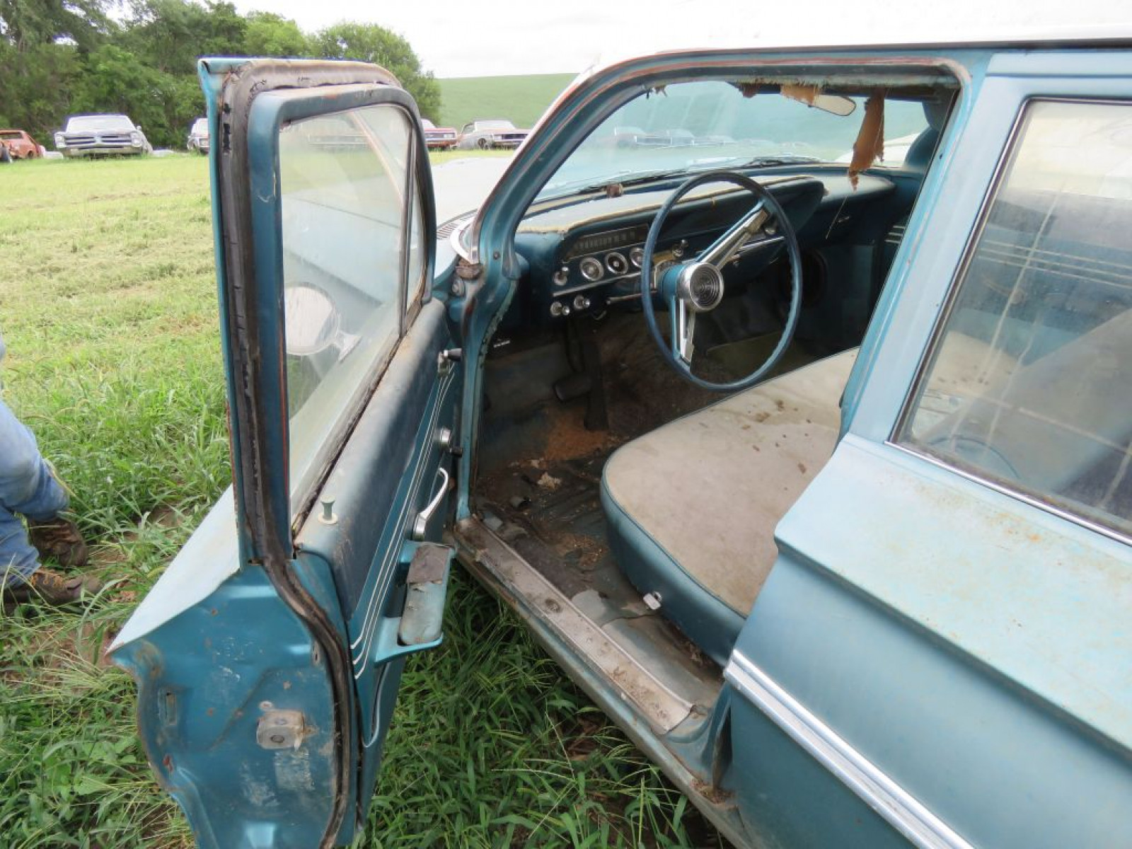 1961 Chevrolet Bel Air 4dr Sedan - Image 6