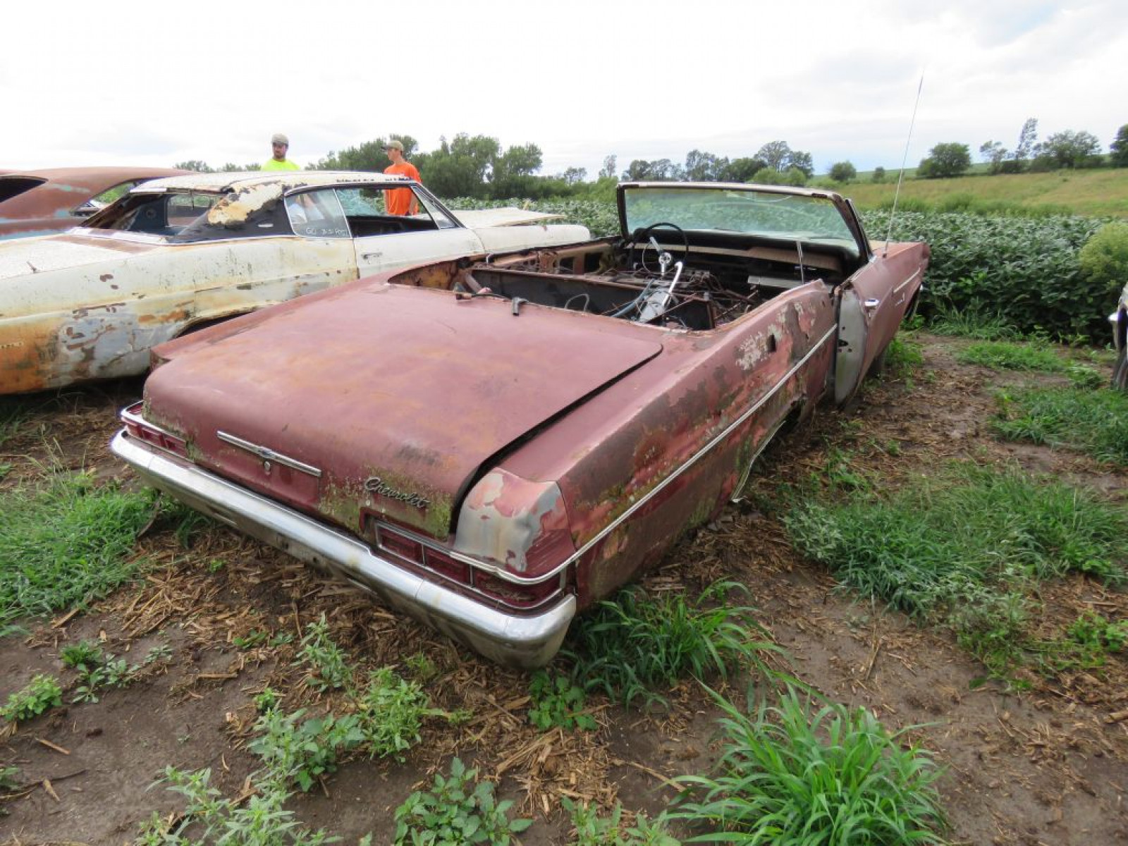 1966 Chevrolet Impala Convertible - Image 9