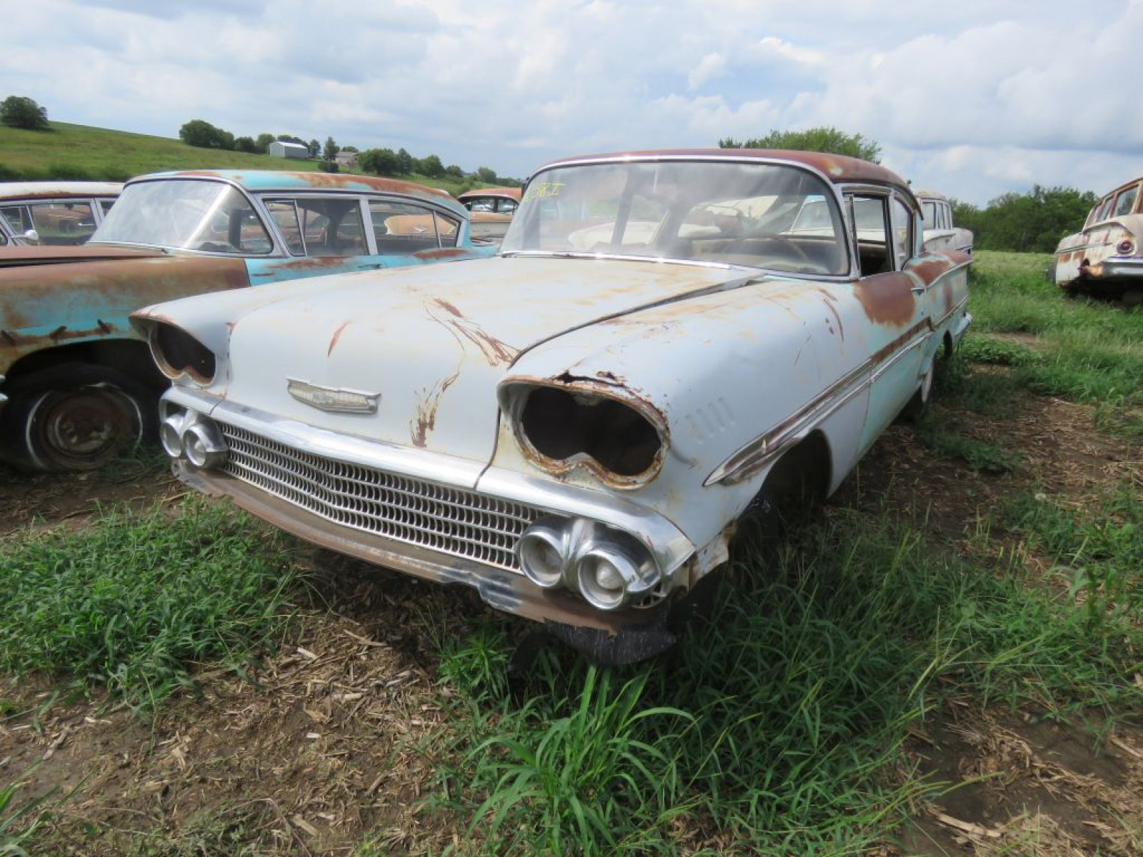 1958 Chevrolet Biscayne 2dr Sedan - Image 3