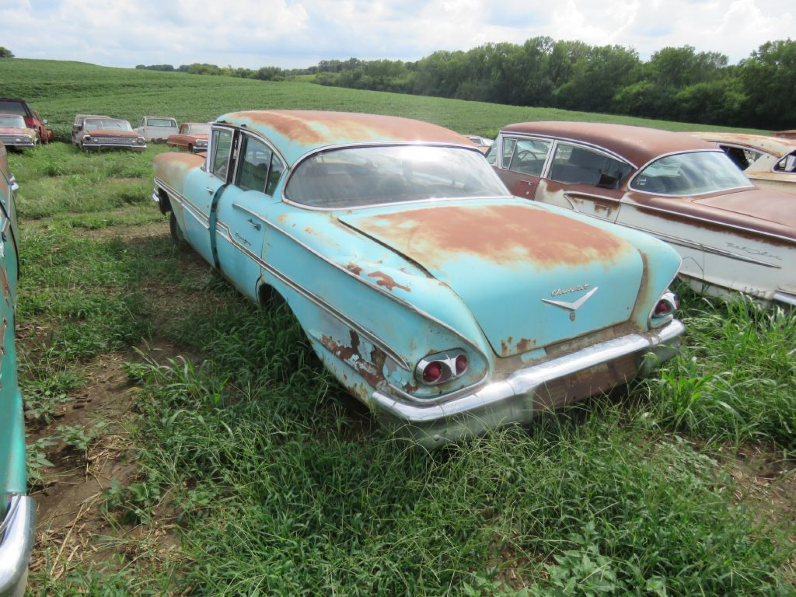 1958 Chevrolet Biscayne 4dr Sedan - Image 4