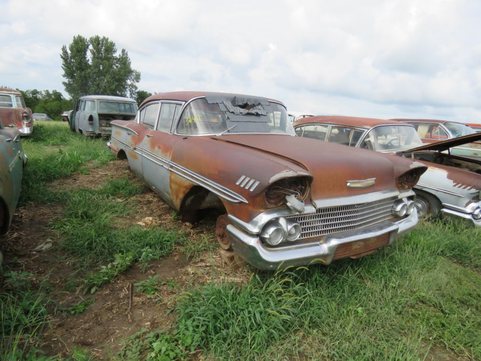 1958 Chevrolet Biscayne 4dr Sedan - Image 1
