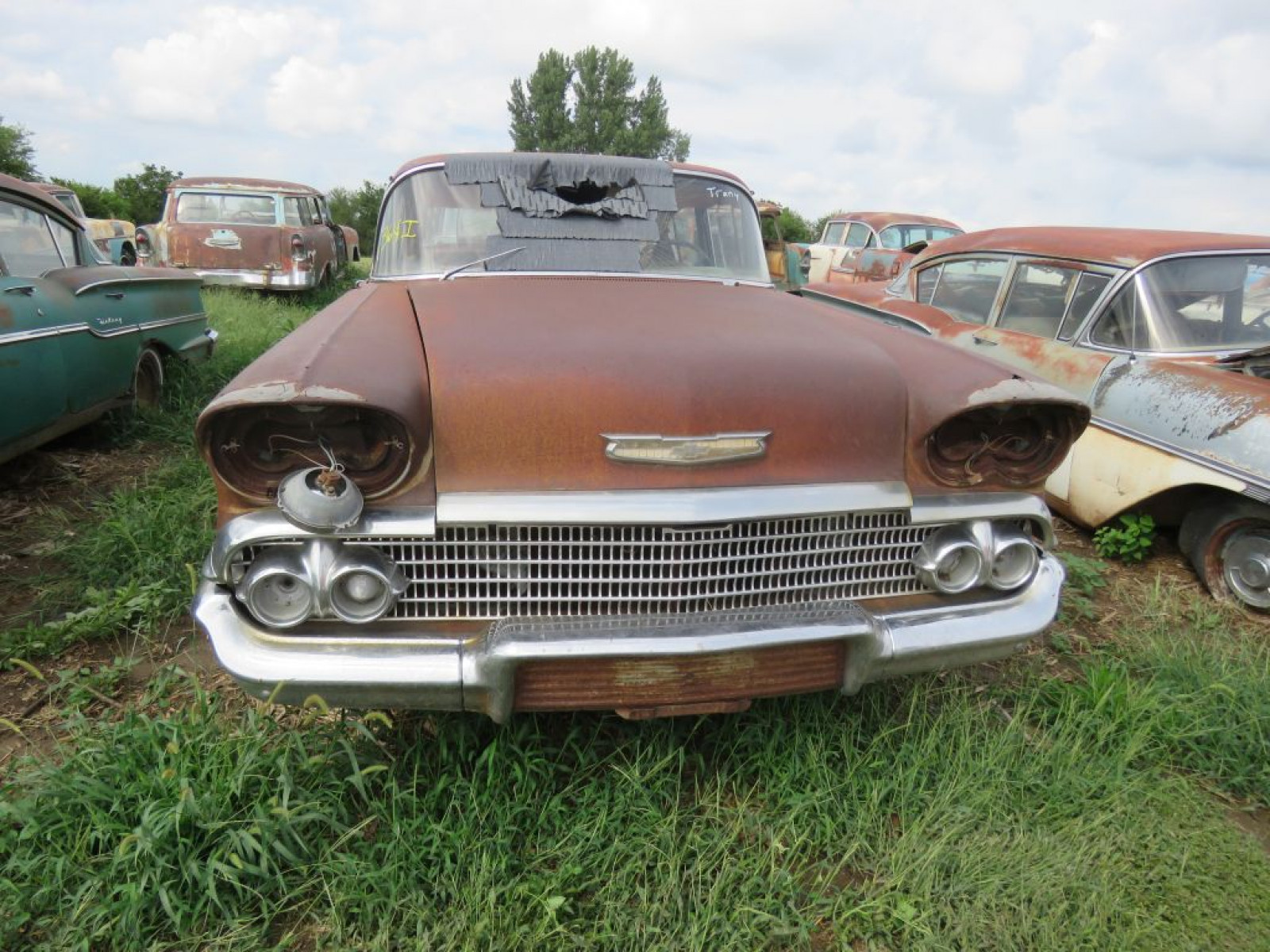 1958 Chevrolet Biscayne 4dr Sedan - Image 2
