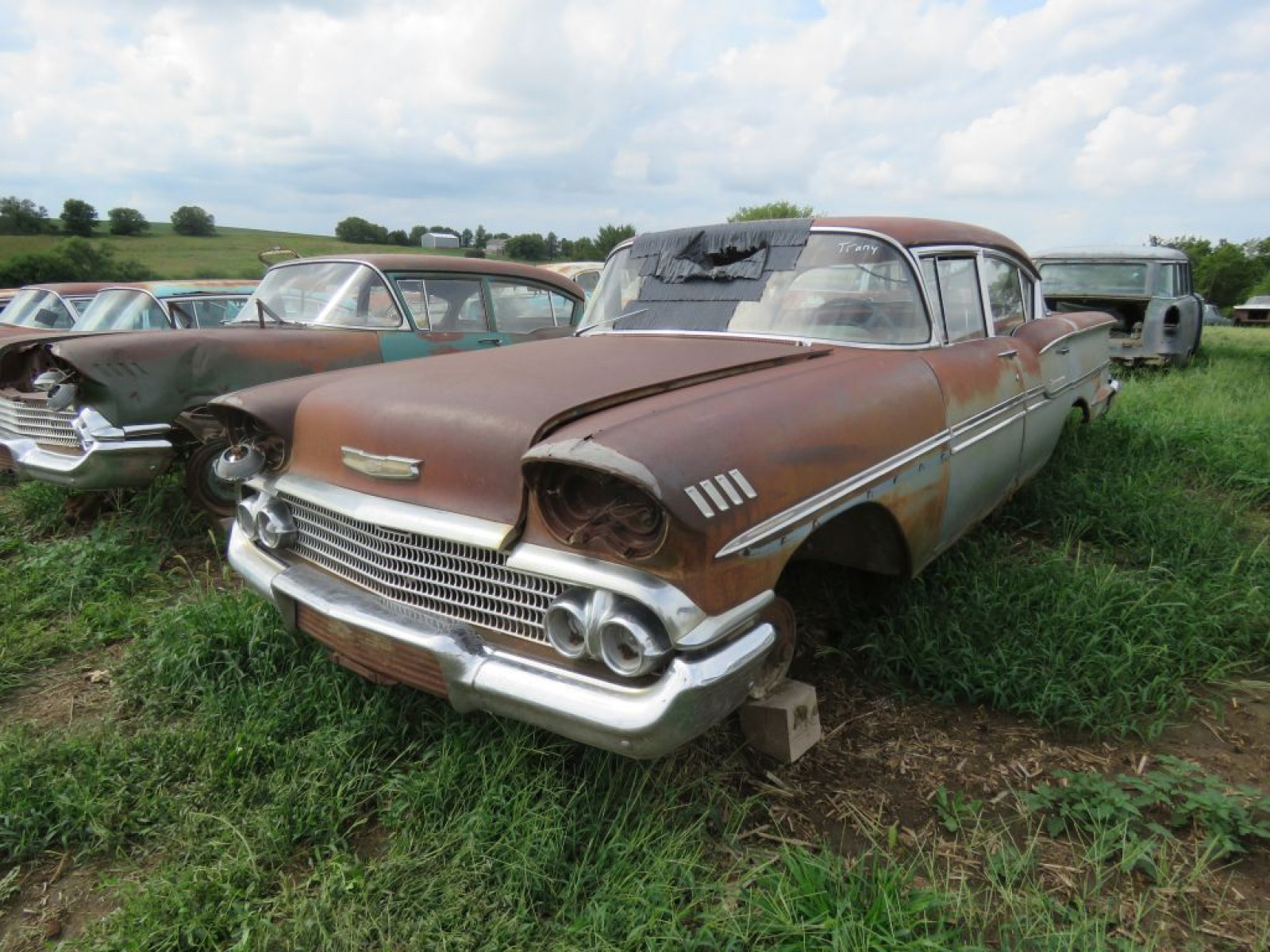 1958 Chevrolet Biscayne 4dr Sedan - Image 3