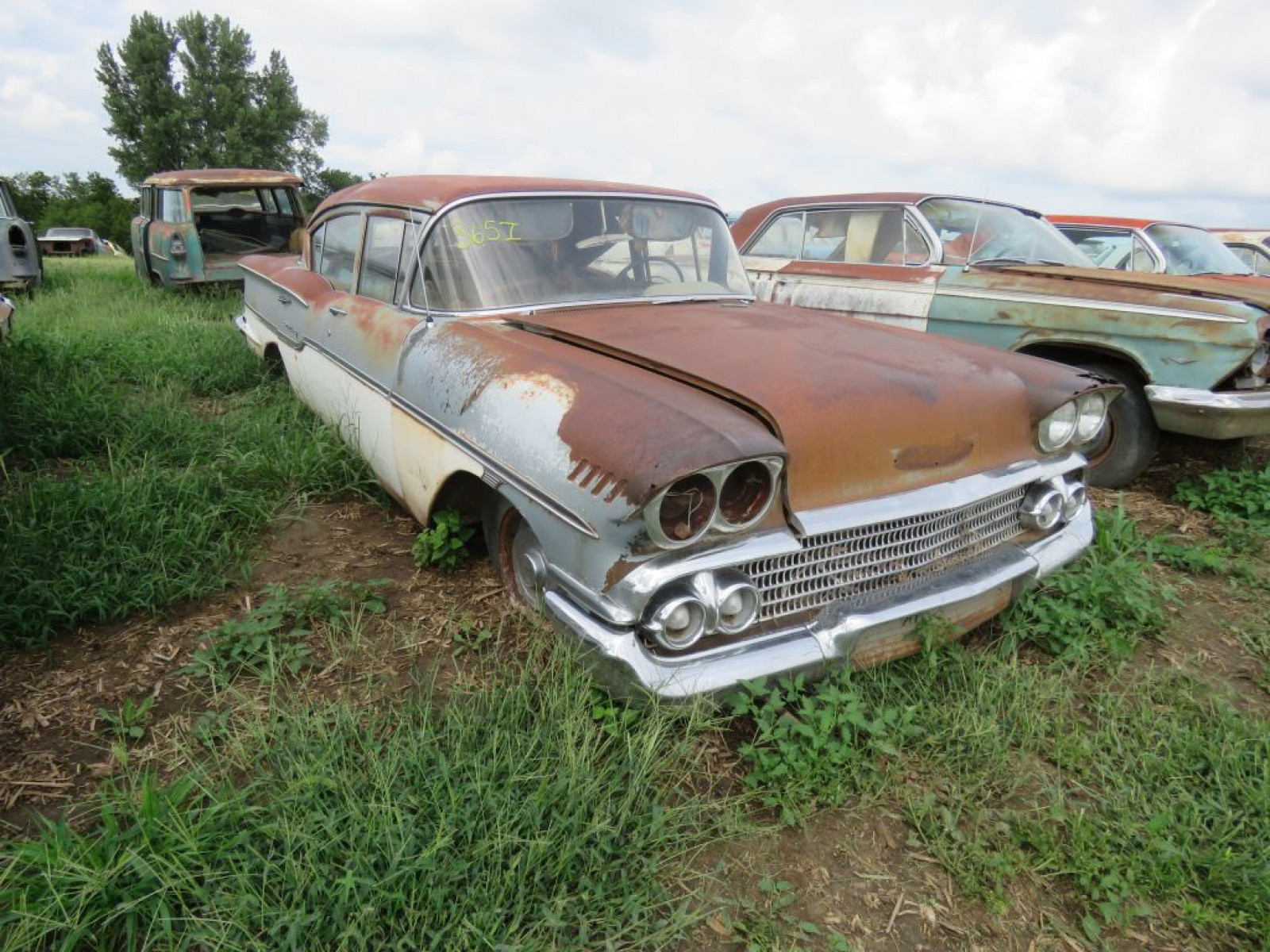 1958 Chevrolet Del Ray 4dr Sedan - Image 1