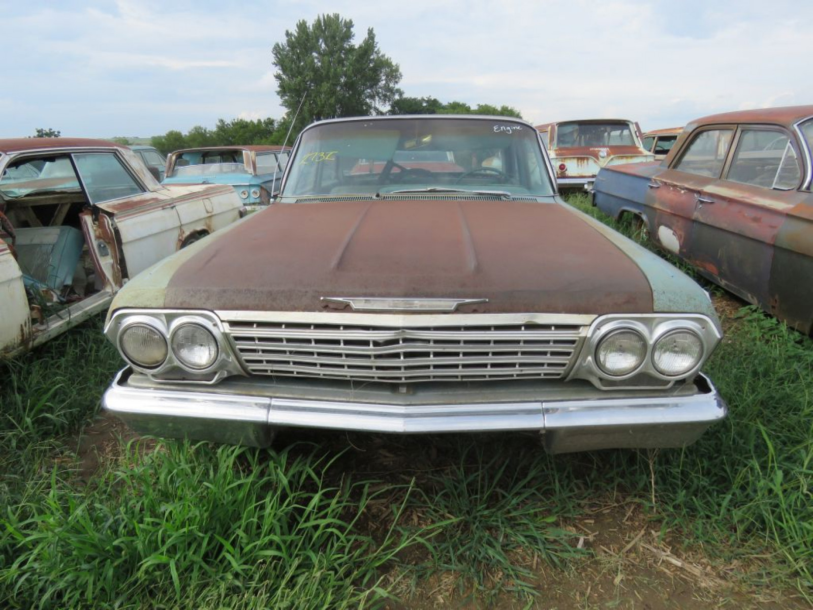 1962 Chevrolet Impala 4dr Sedan - Image 2