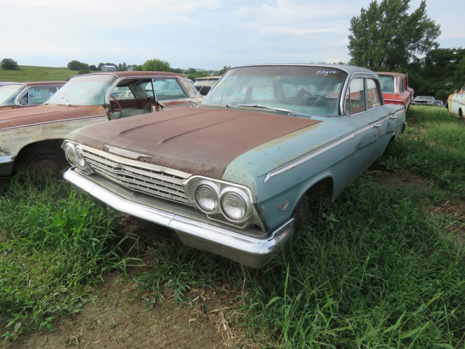1962 Chevrolet Impala 4dr Sedan - Image 3