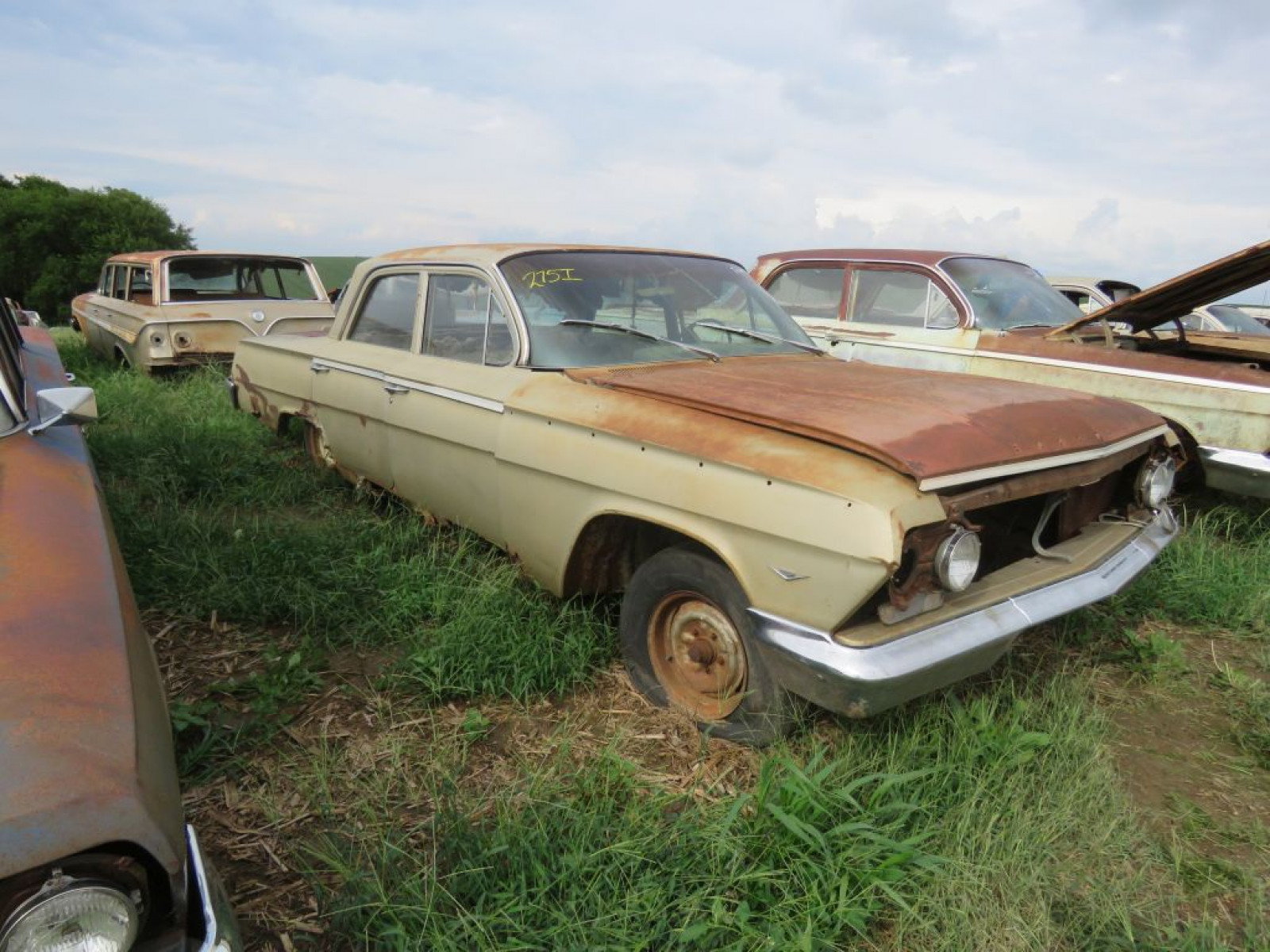 1962 Chevrolet Bel Air 4dr Sedan - Image 1
