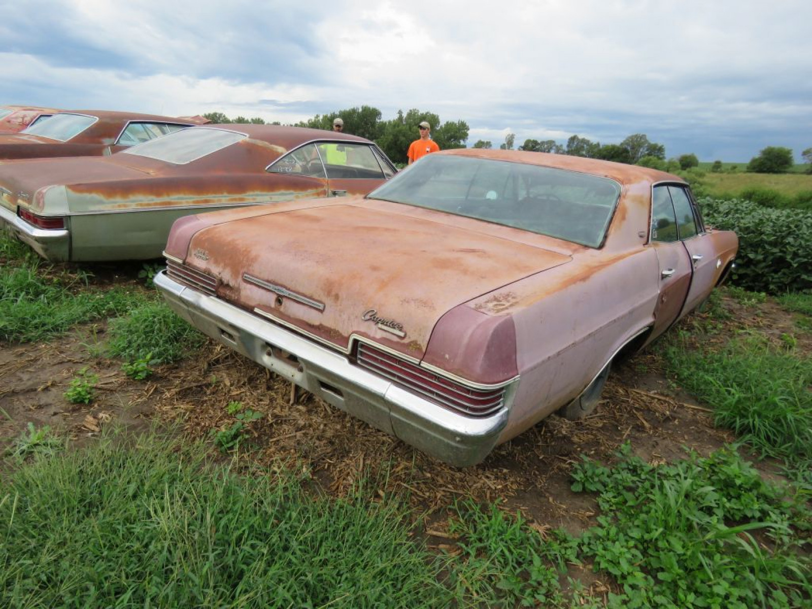 1966 Chevrolet Caprice 4dr HT - Image 4