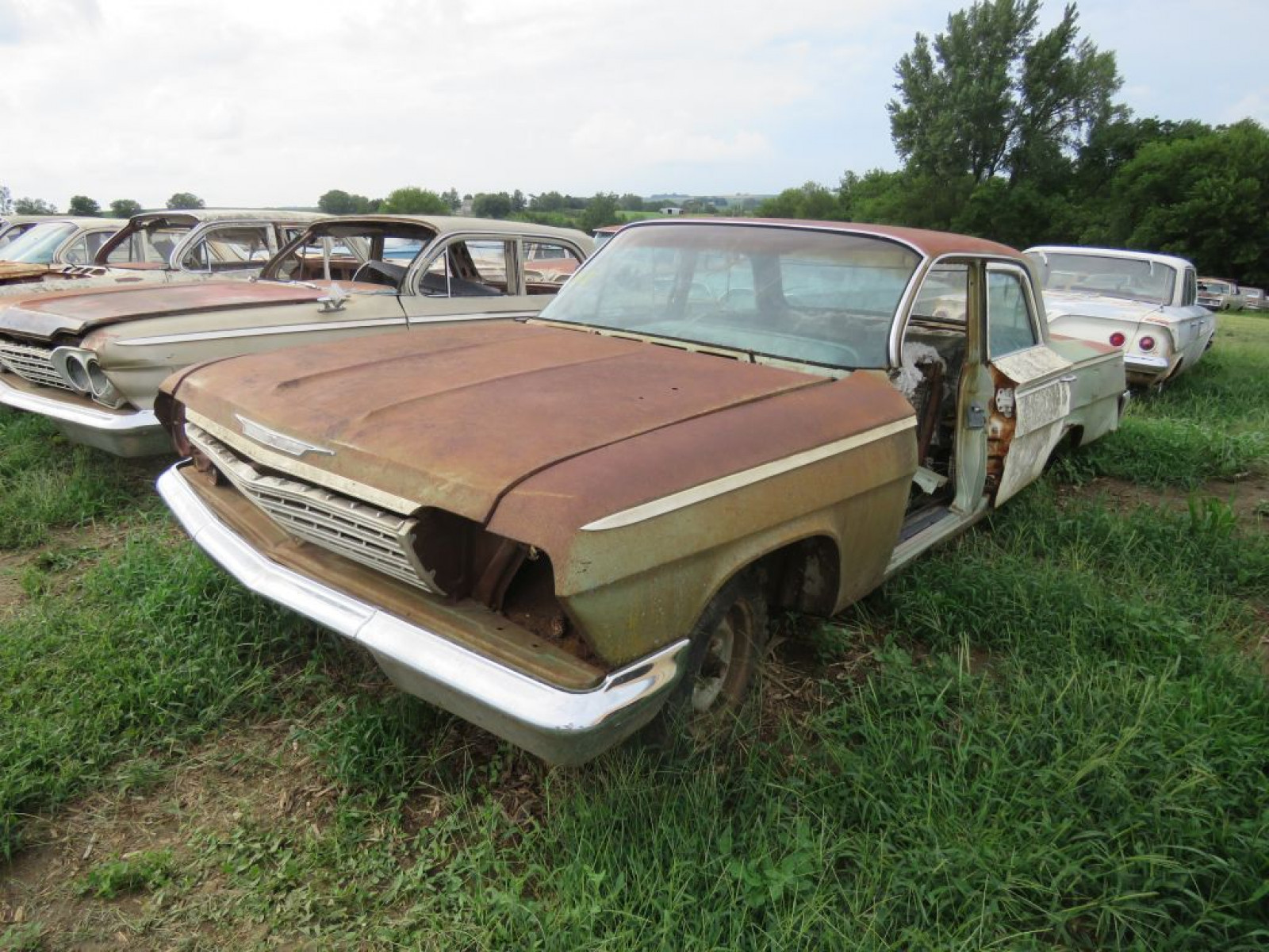 1962 Chevrolet Bel Air 4dr Sedan - Image 3