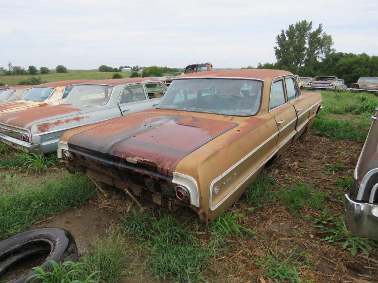 1964 Chevrolet Impala 4dr Sedan - Image 4
