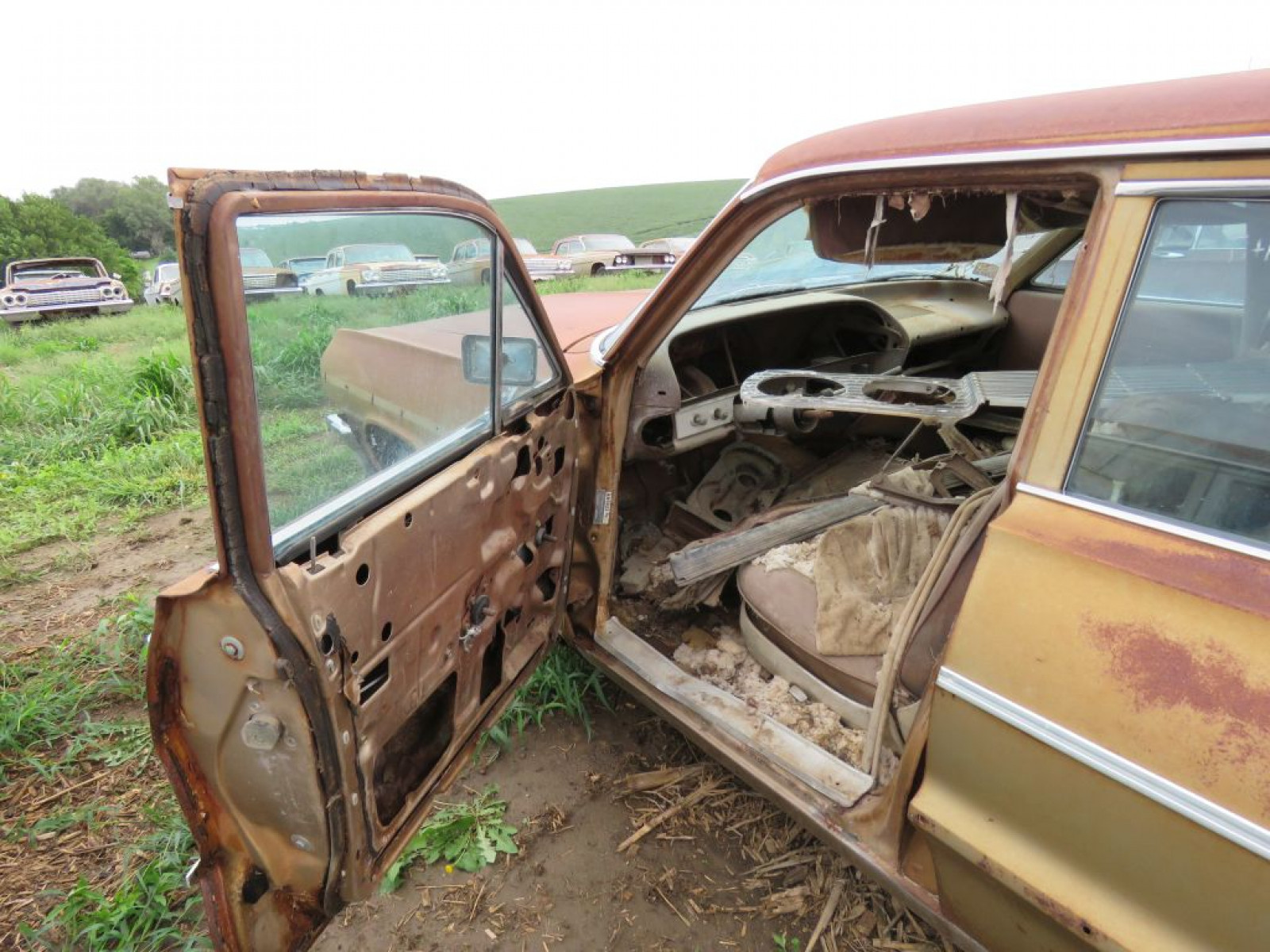 1964 Chevrolet Impala 4dr Sedan - Image 6