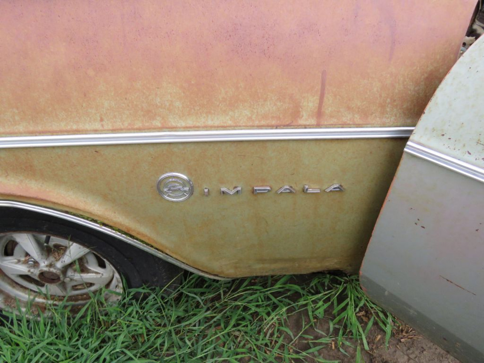 1966 Chevrolet Impala 2dr HT - Image 15