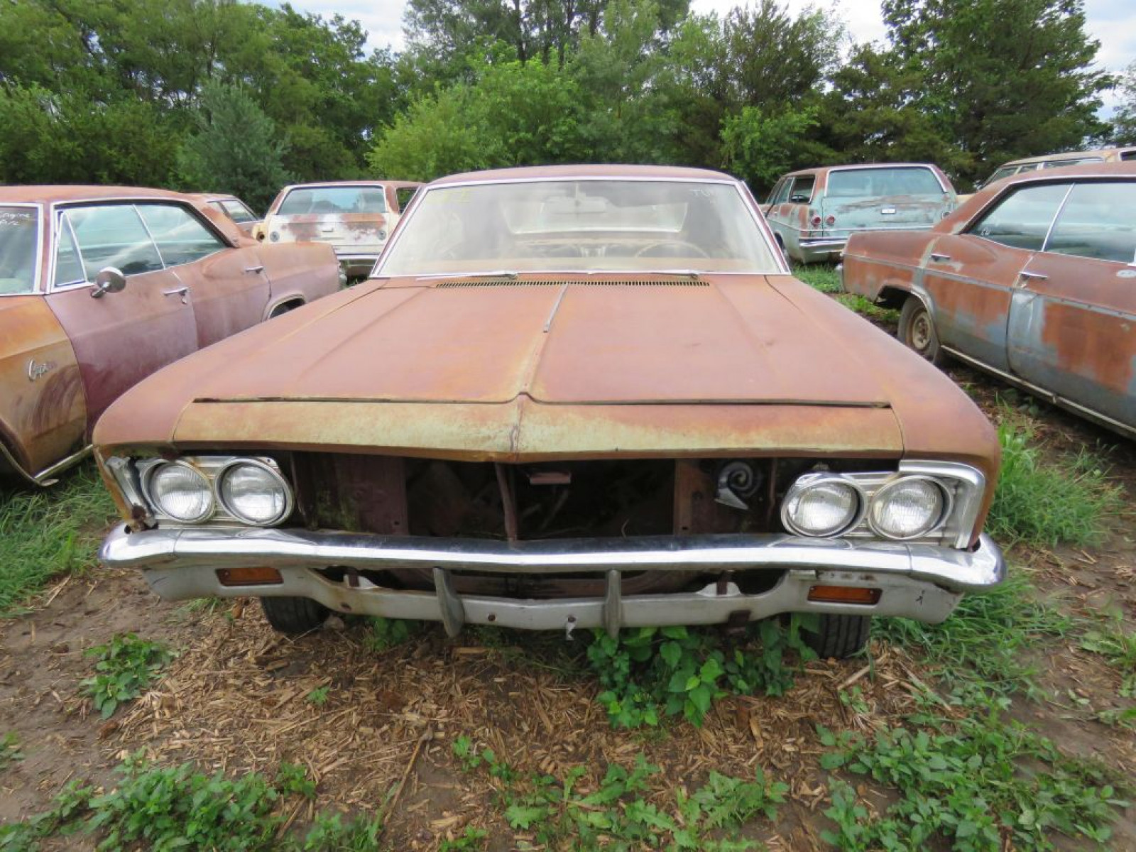 1966 Chevrolet Impala 2dr HT - Image 2