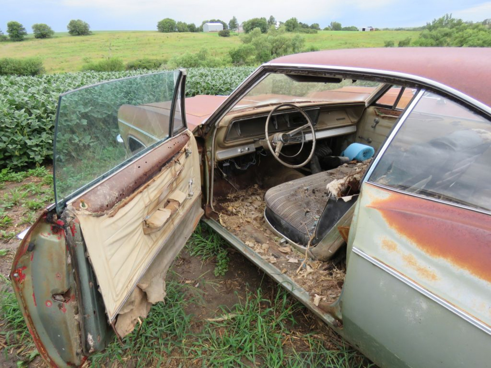 1966 Chevrolet Impala 2dr HT - Image 9