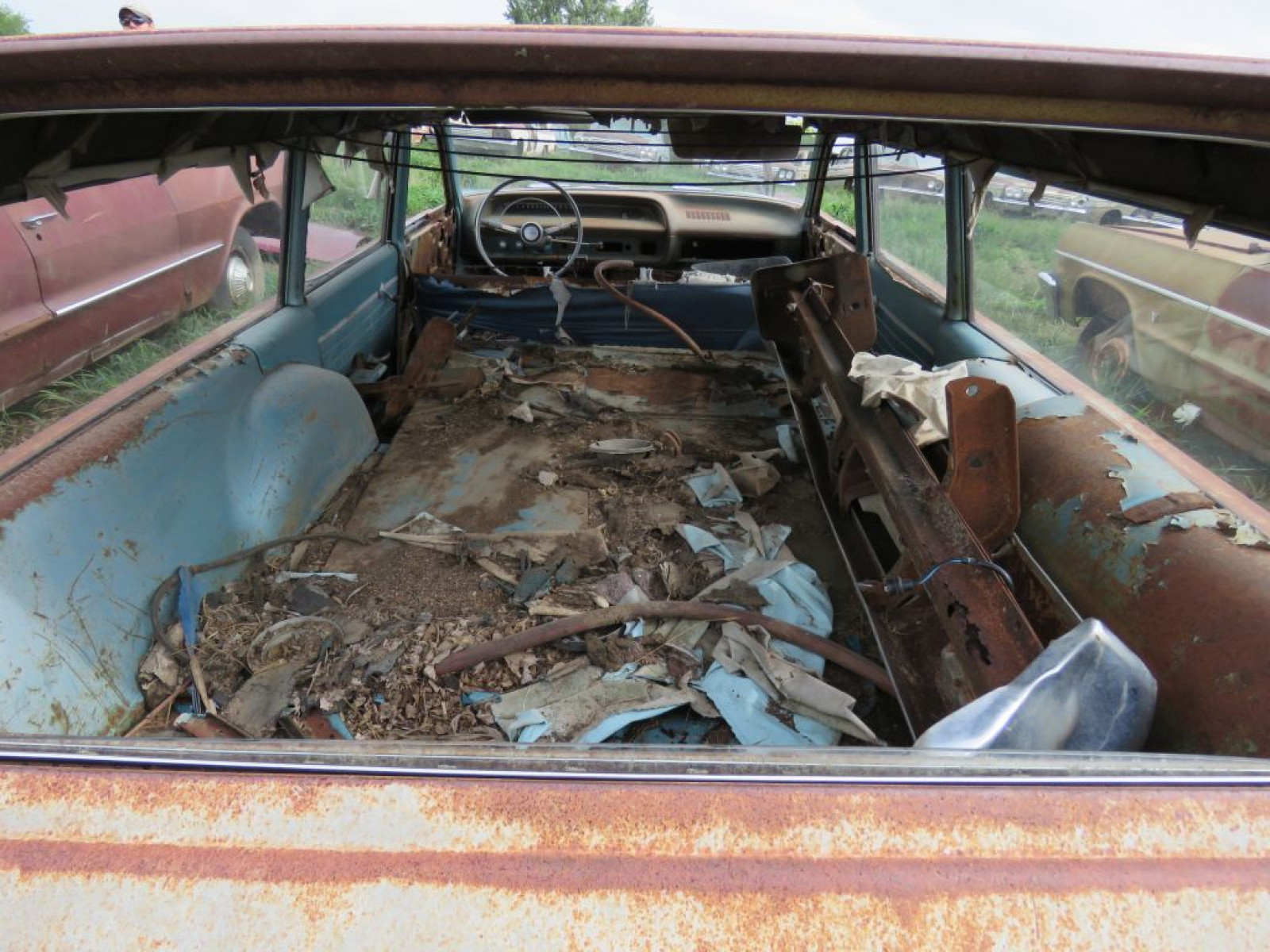 1964 Chevrolet Biscayne 4dr Wagon - Image 4