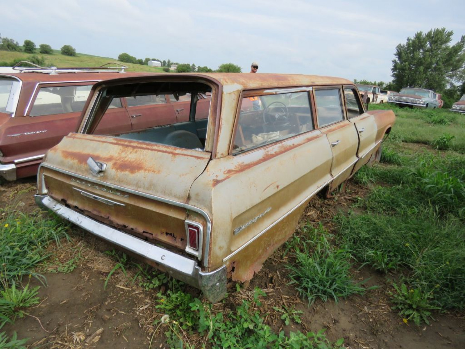 1964 Chevrolet Biscayne 4dr Wagon - Image 5