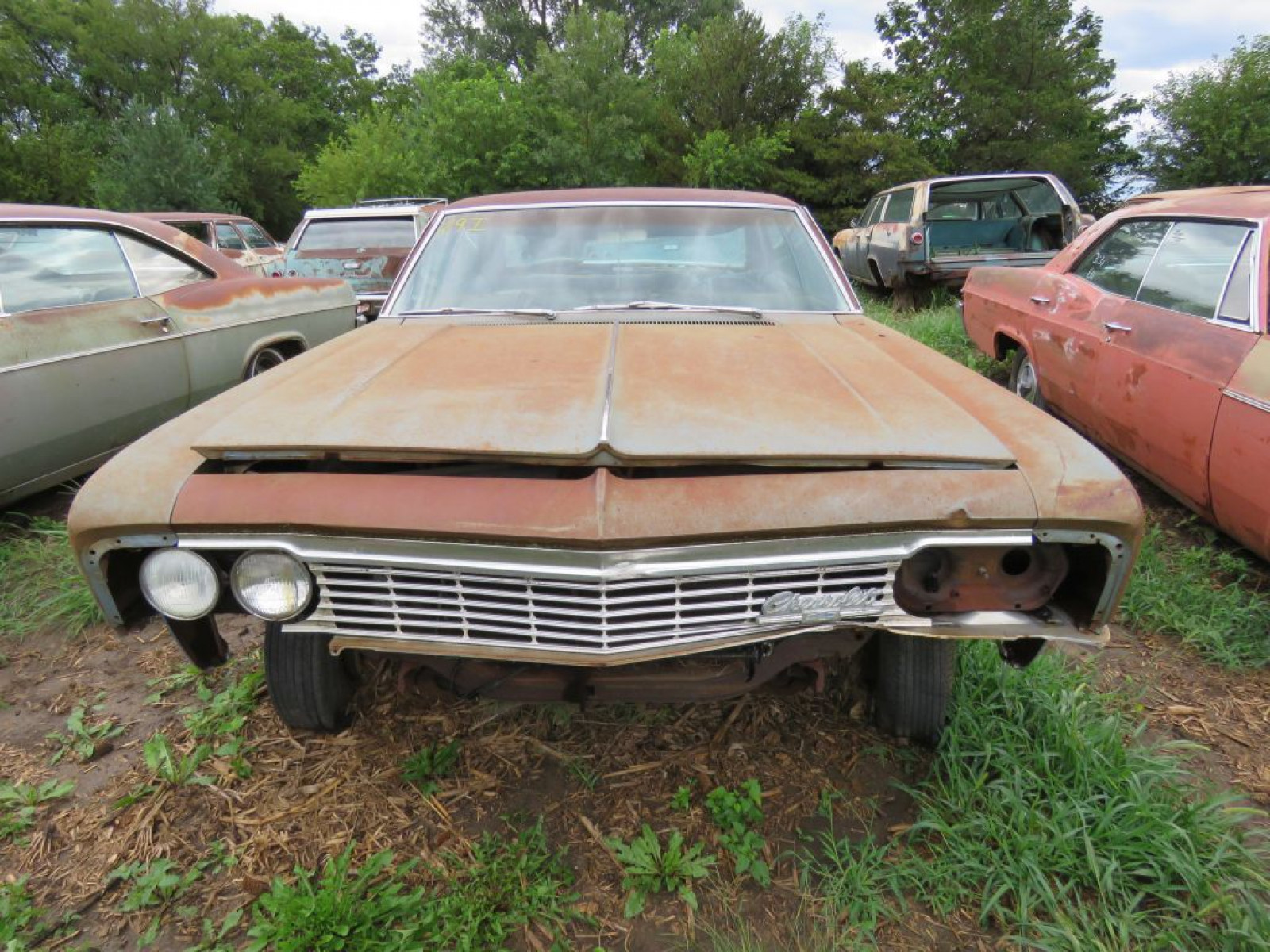 1966 Chevrolet Impala 4drHT - Image 2