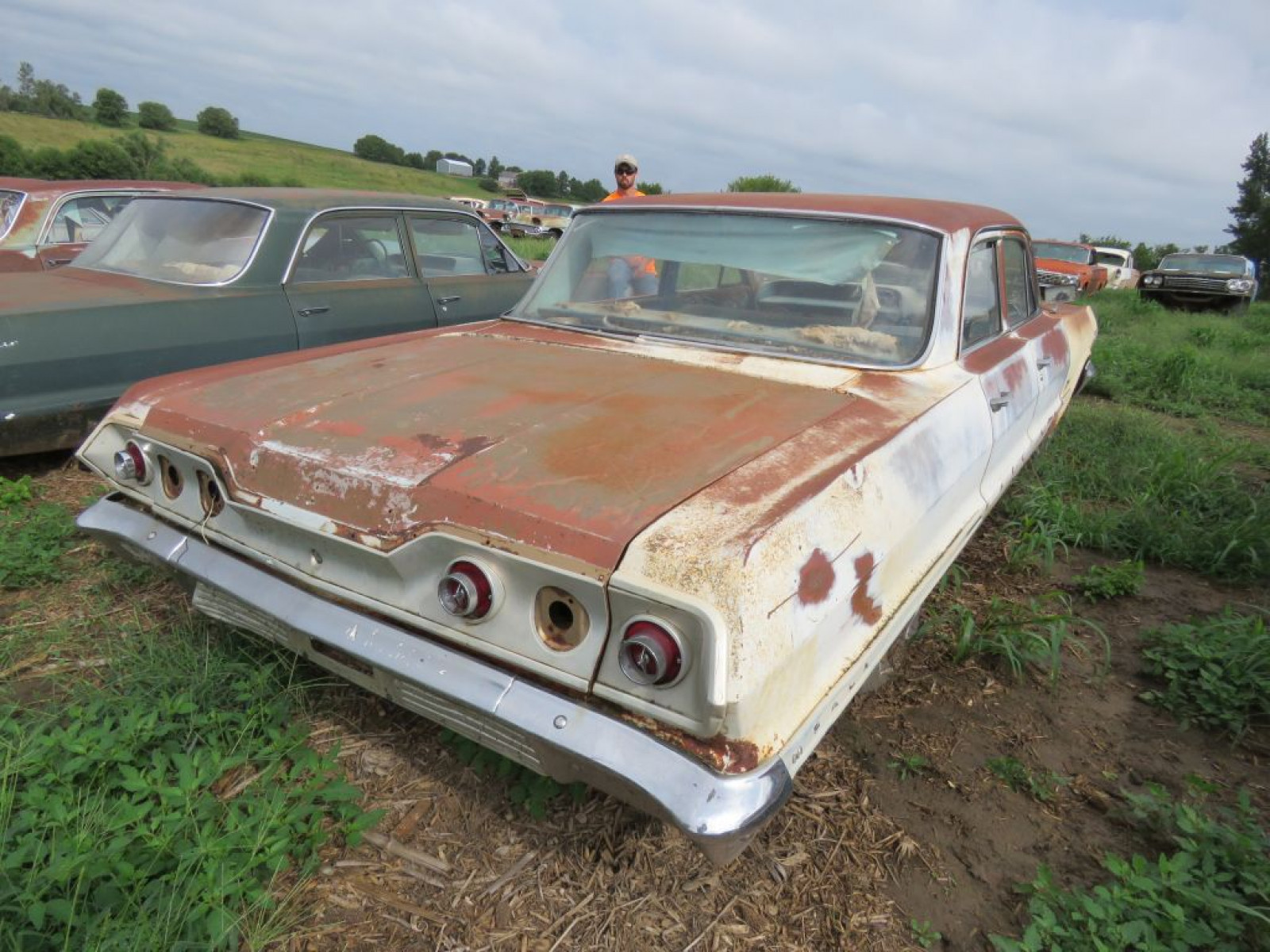 1963 Chevrolet Impala 4dr Sedan - Image 5