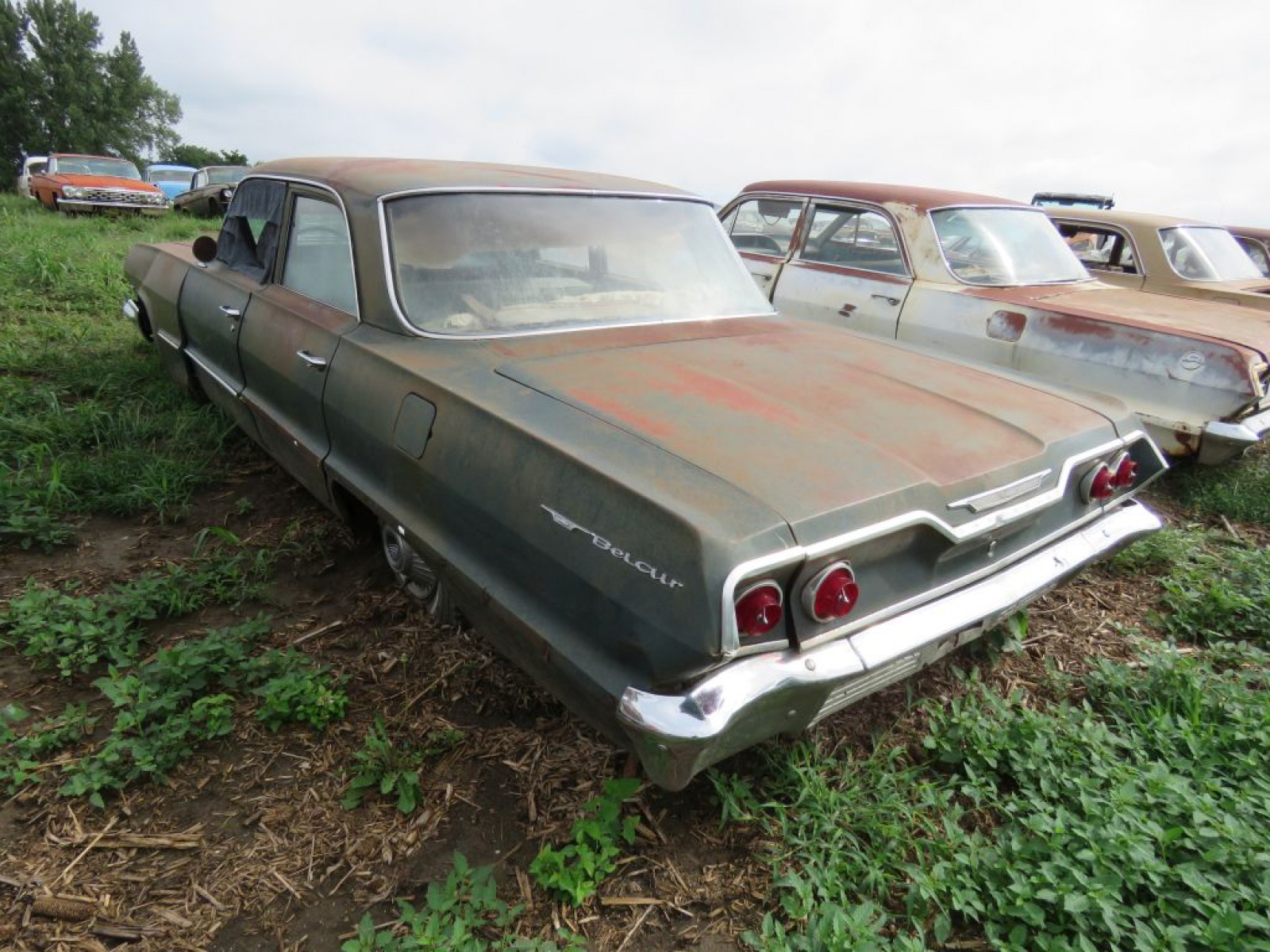 1963 Chevrolet Bel Air 4dr Sedan - Image 3