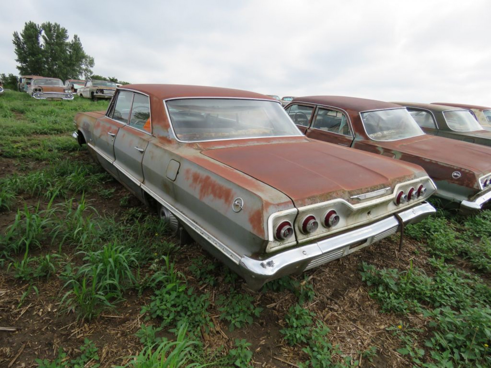 1963 Chevrolet Impala 4dr HT - Image 3