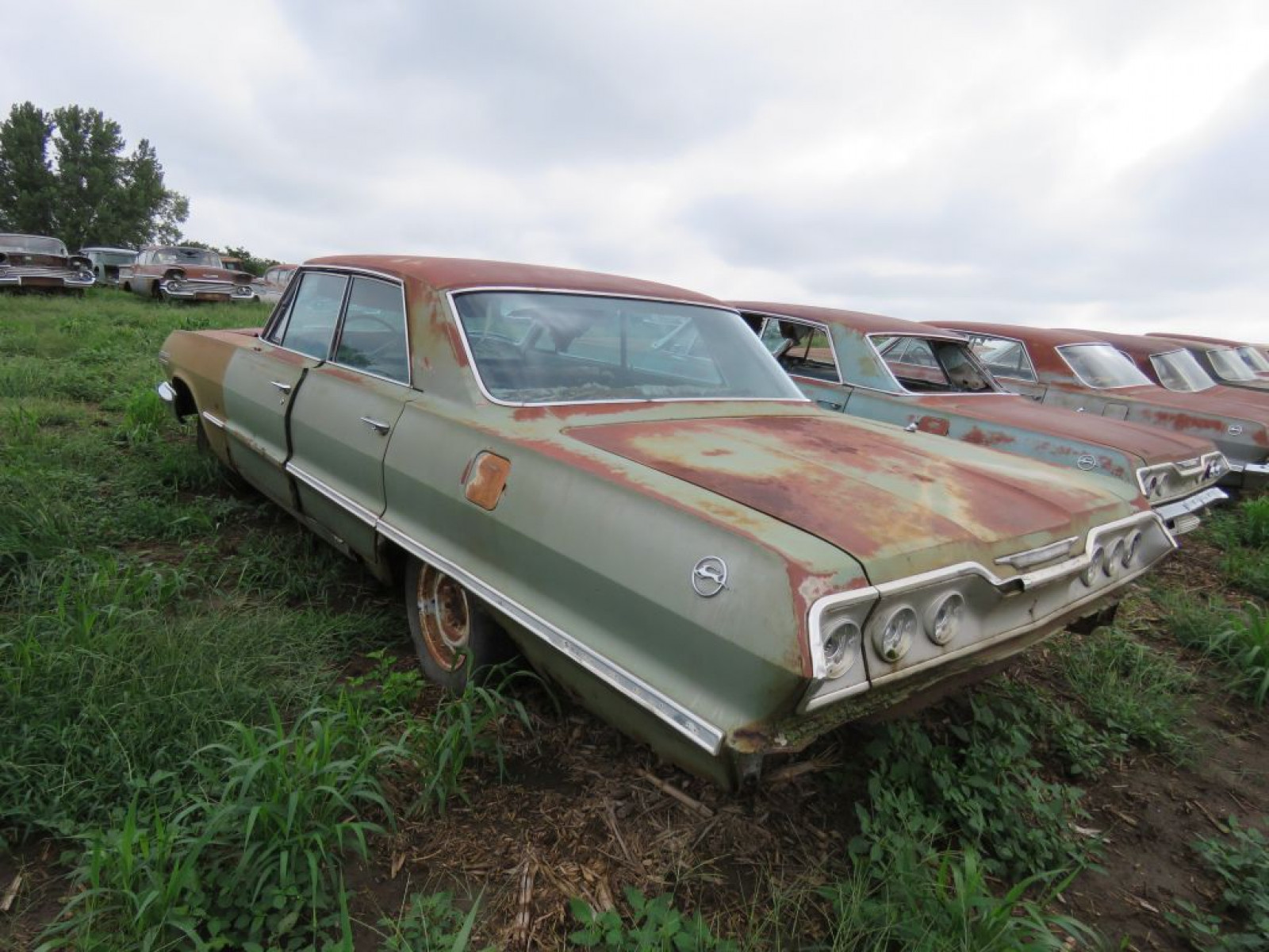 1963 Chevrolet Impala 4dr HT - Image 5