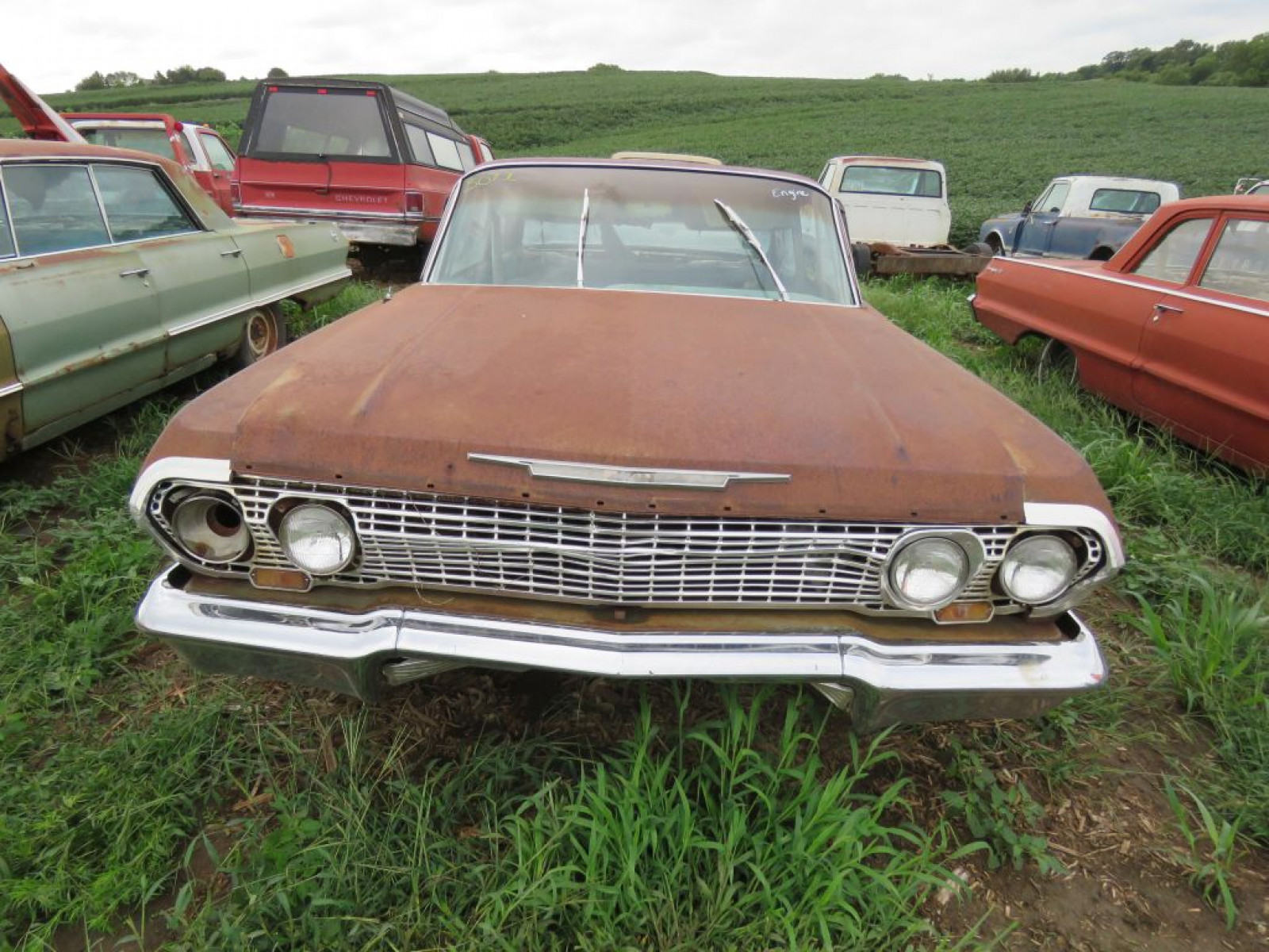 1963 Chevrolet Bel Air 2dr Sedan - Image 2